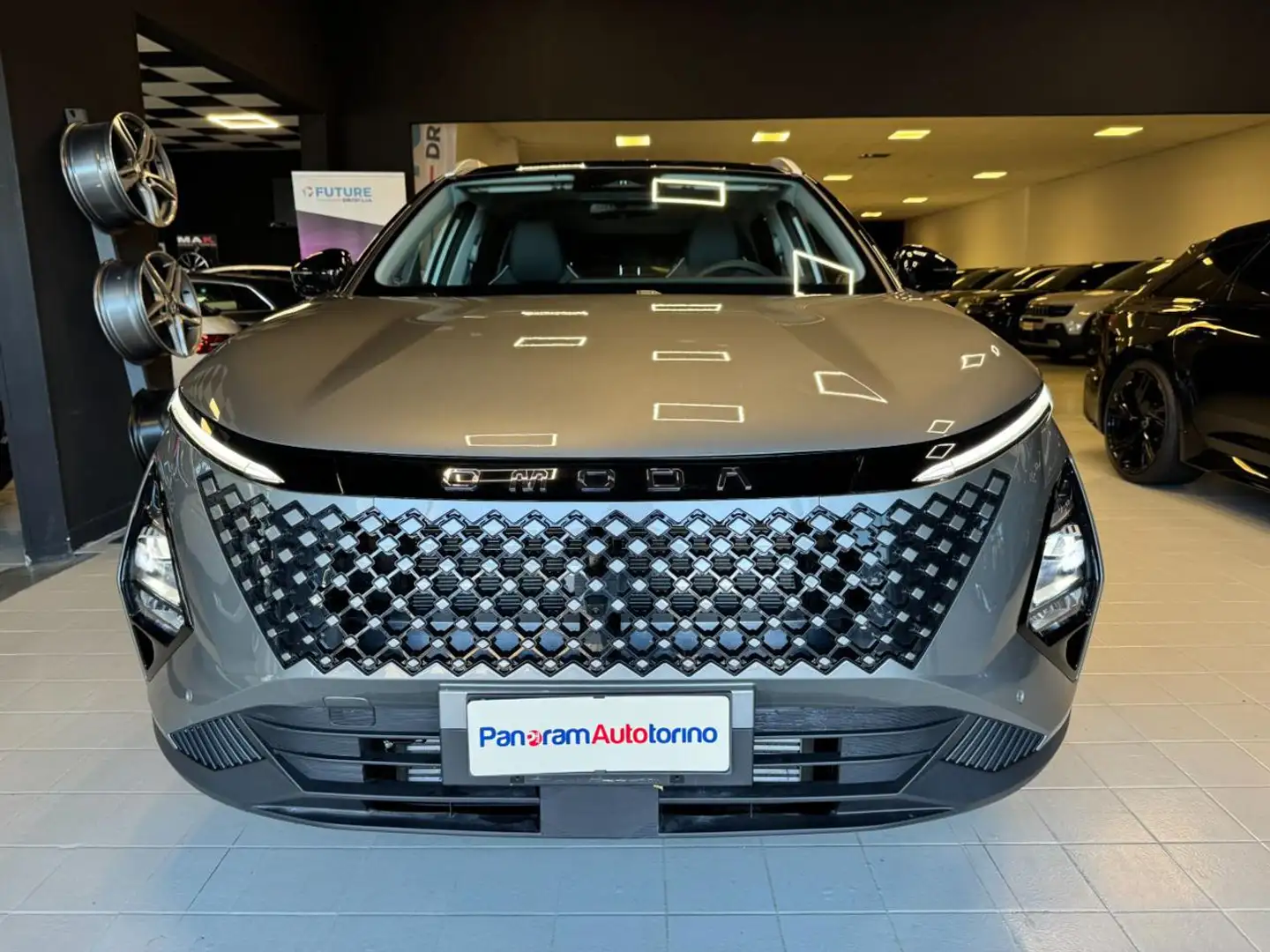 Omoda 5 1.6 Tgdi Premium 7 dct KM 0 Šedá - 2