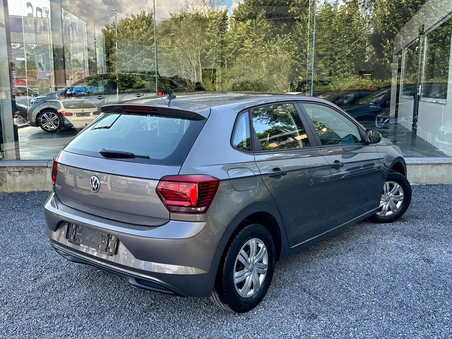 Volkswagen Polo *1.0*CARPLAY*GARANTIE 12 MOIS*AIRCO*CAPTEUR AV/AR* Сірий - 2