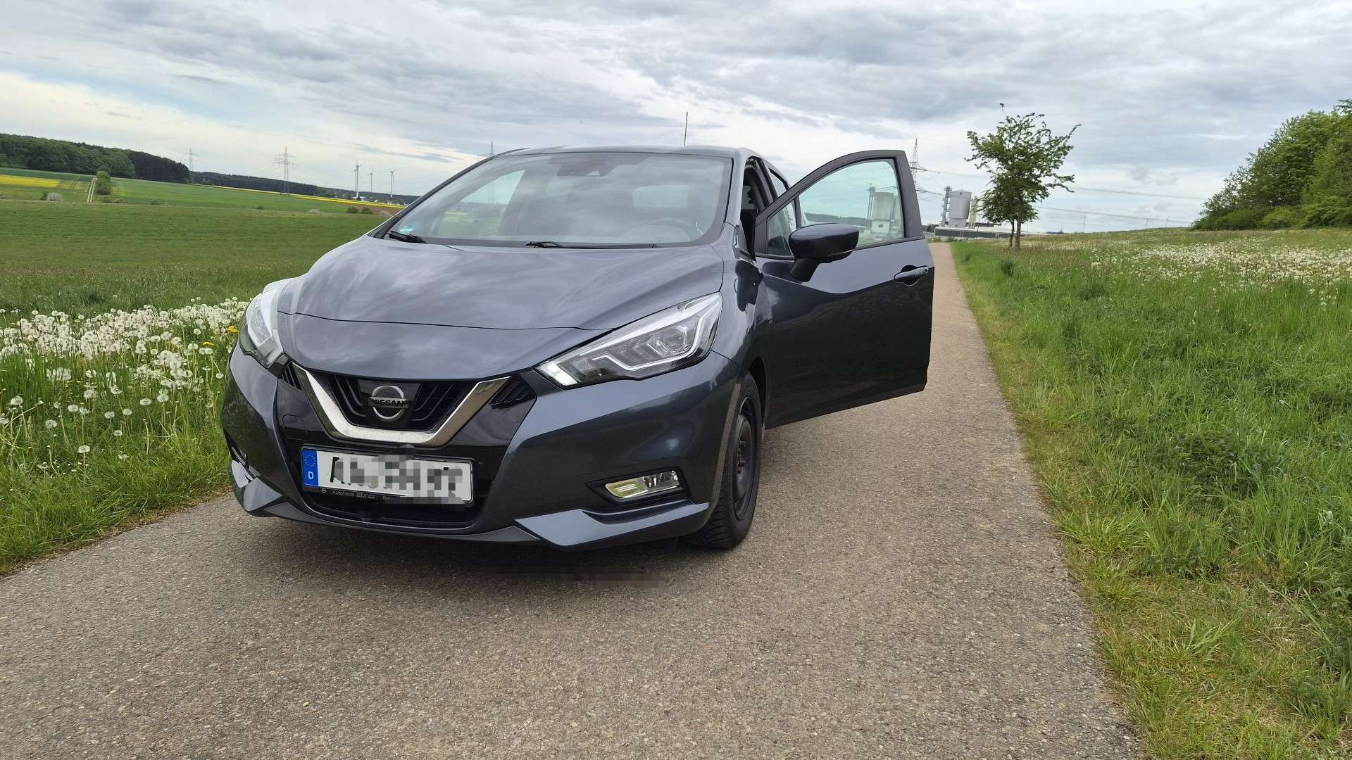Second hand Nissan Micra 0.9