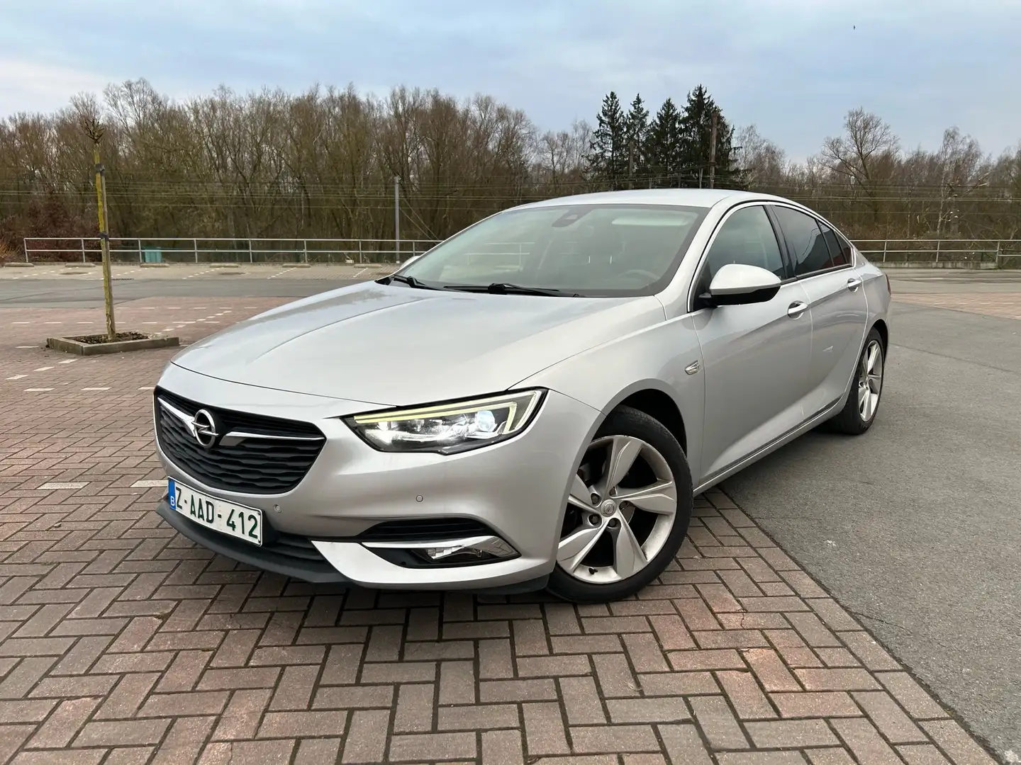Opel Insignia Grand Sport 1.5 Turbo Edition Argent - 2