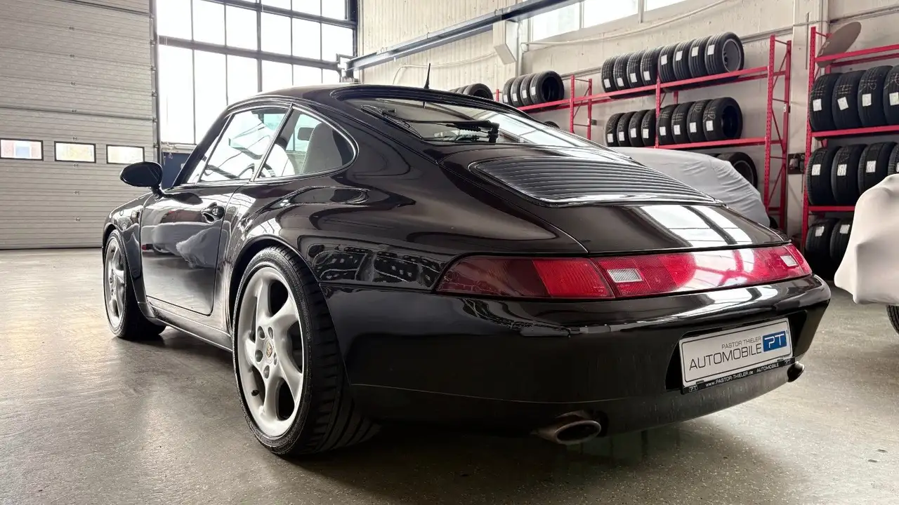 Porsche 993 Carrera 4 Coupé, deutsches Auto, foto 5