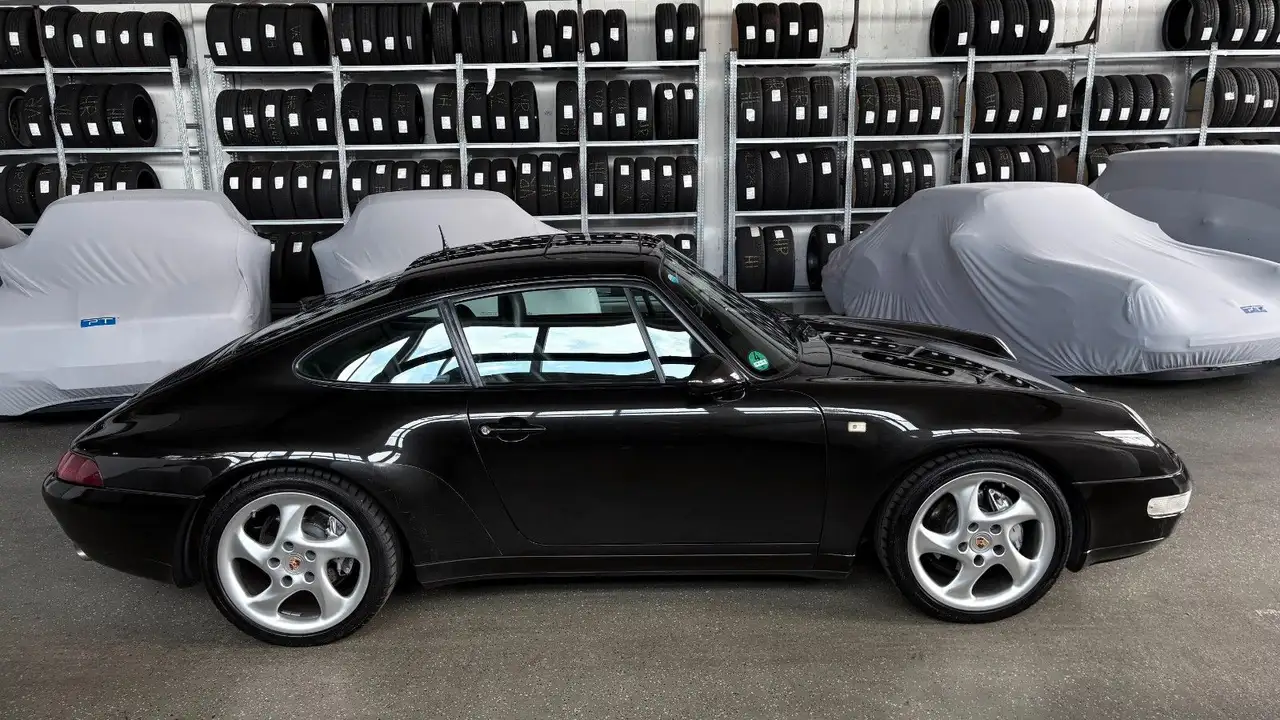 Porsche 993 Carrera 4 Coupé, deutsches Auto, foto 8
