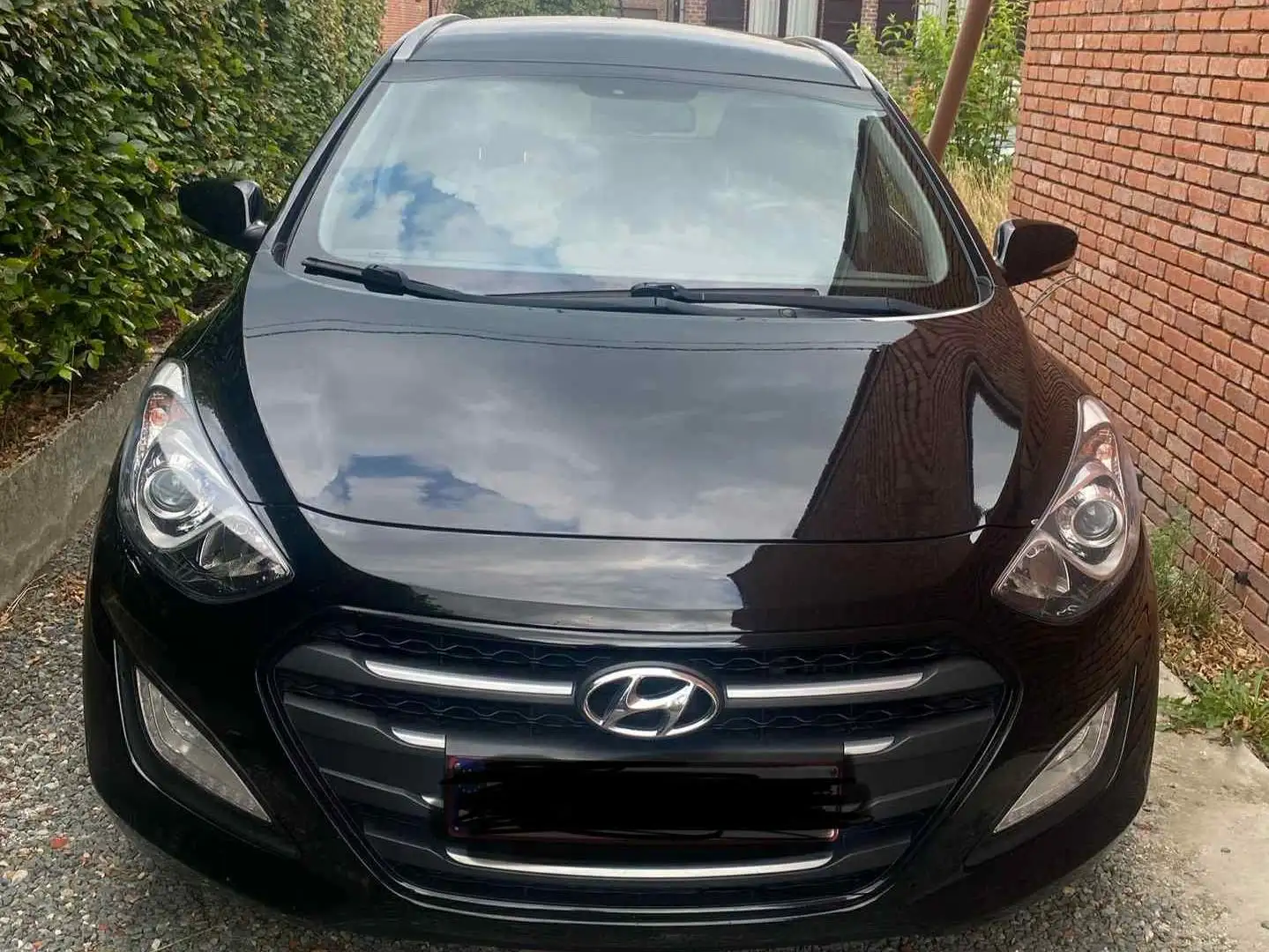 Hyundai i30 i30cw 1.6 CRDi Trend Noir - 2