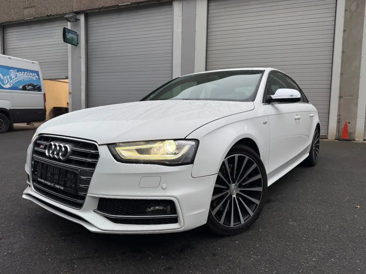 Audi S4 Limousine 3.0 TFSI  MTM Leist.  Shz. Klima Weiß - 1