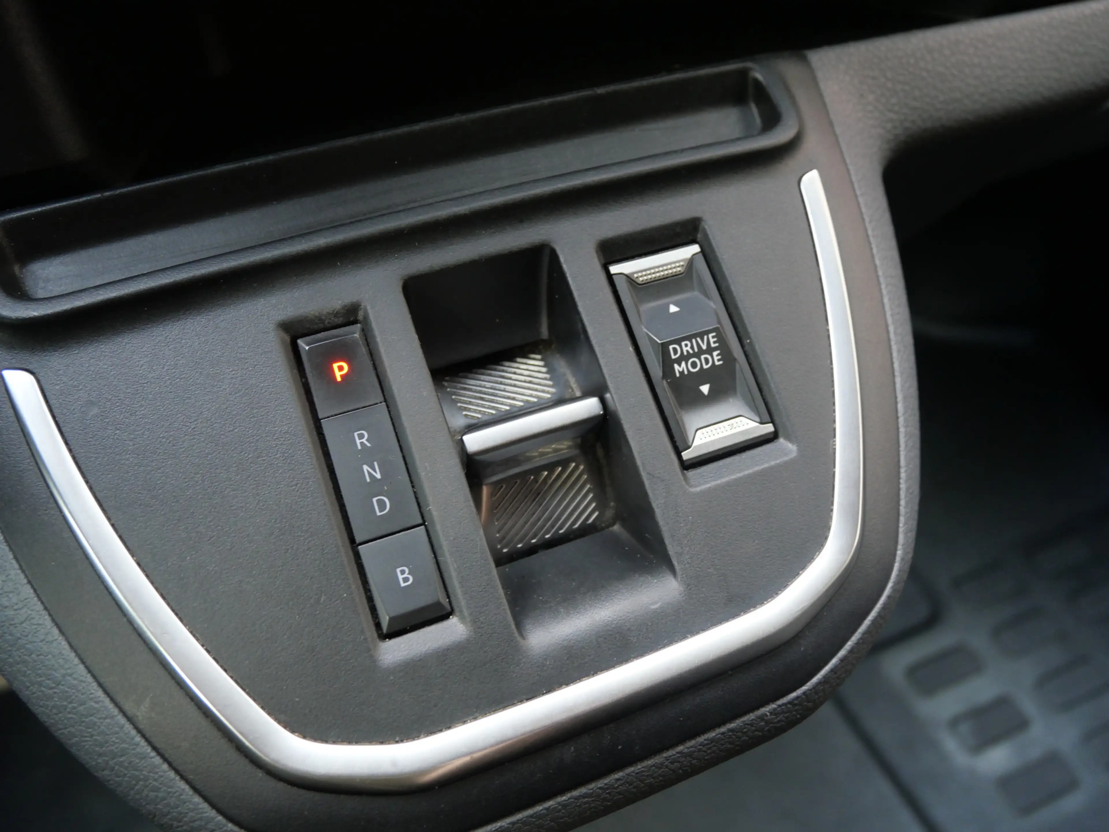 Peugeot e-Expert LONG PREMIUM 75 kWh | L3 | SOH 90% | CARPLAY | CRU — photo 15