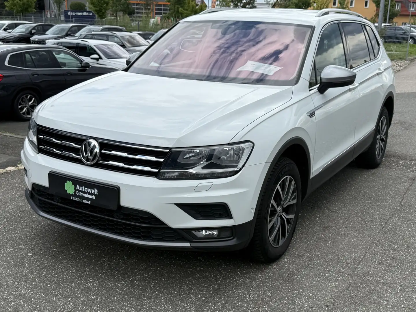 Volkswagen Tiguan Allspace 2.0 TDI 7-SITZE NAVI KAM APP SHZ Weiß - 2