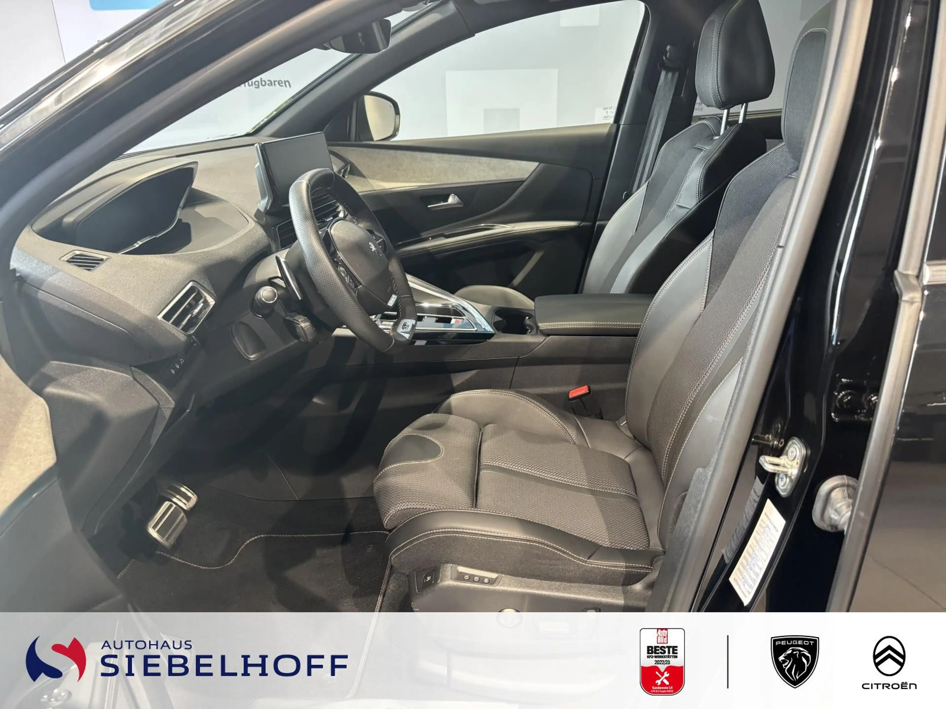 Peugeot 5008 GT Hybrid 136 e-DSC6 — photo 12