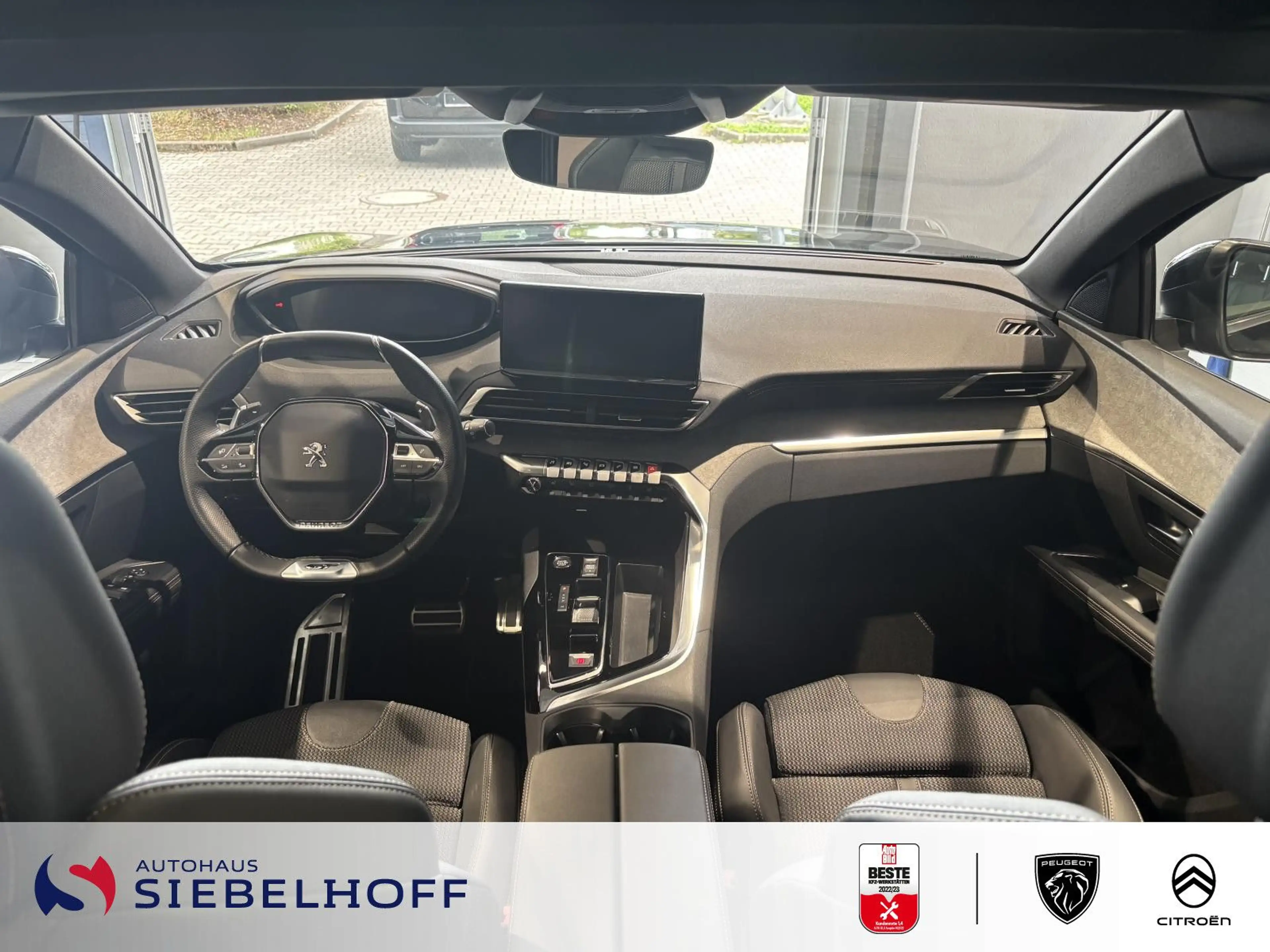 Peugeot 5008 GT Hybrid 136 e-DSC6 — photo 10
