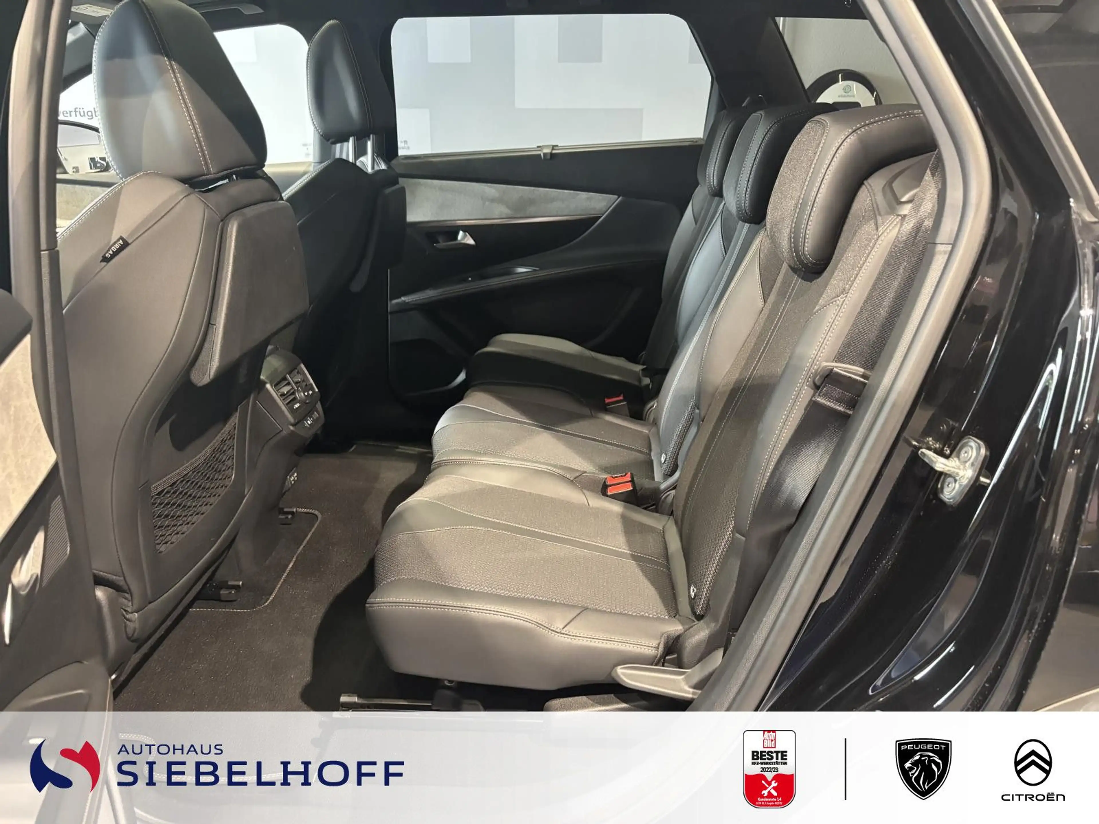 Peugeot 5008 GT Hybrid 136 e-DSC6 — photo 9