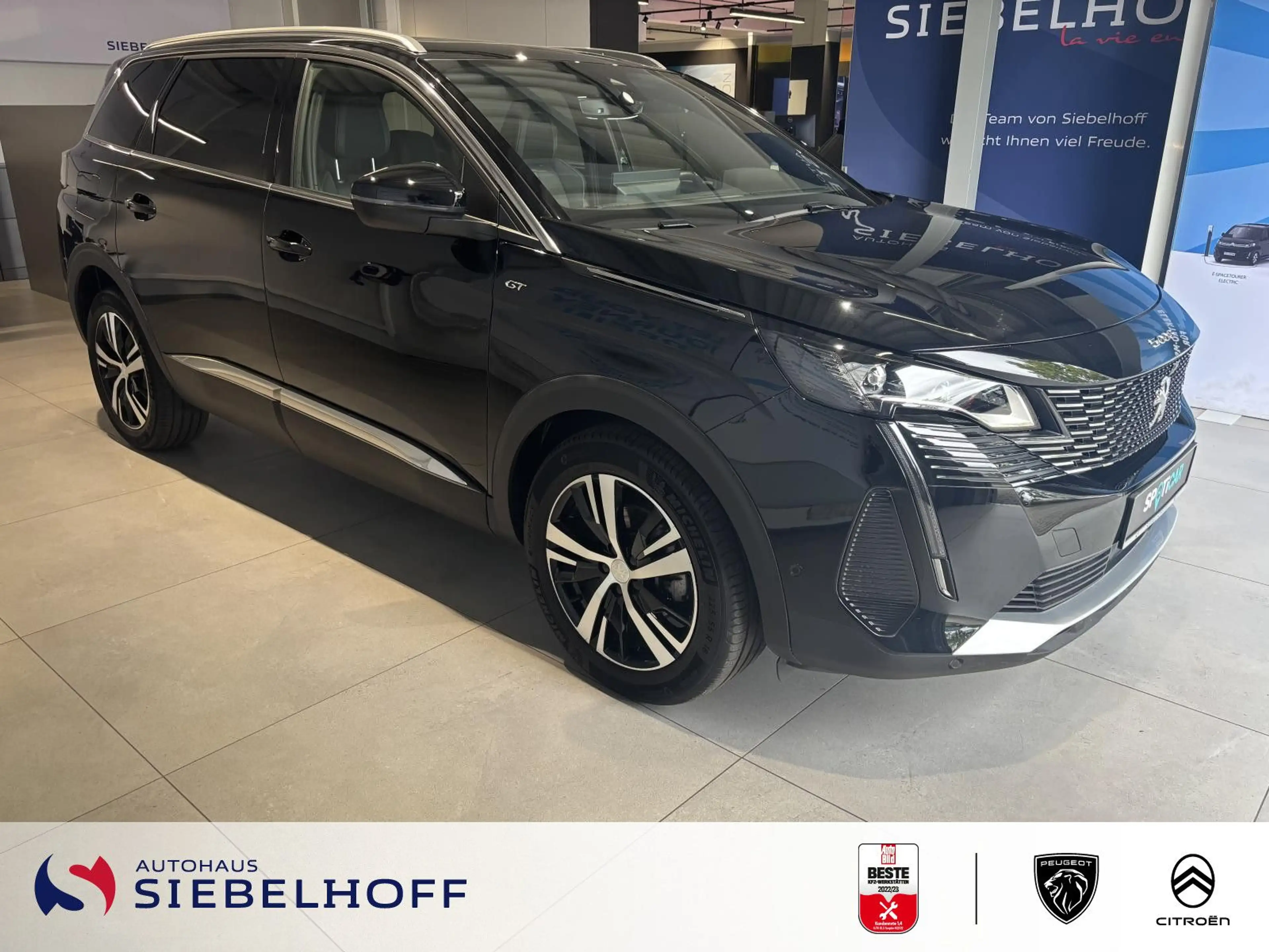 Peugeot 5008 GT Hybrid 136 e-DSC6 — photo 4