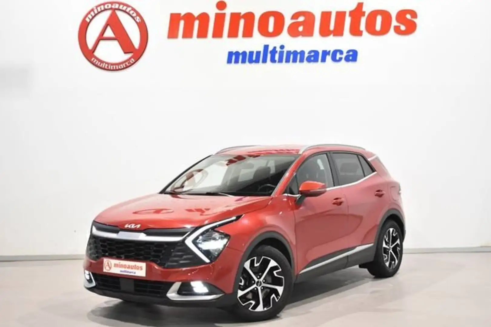 Kia Sportage 1.6 CRDI MHEV 136 CV 2WD DCT STYLE Rojo - 2