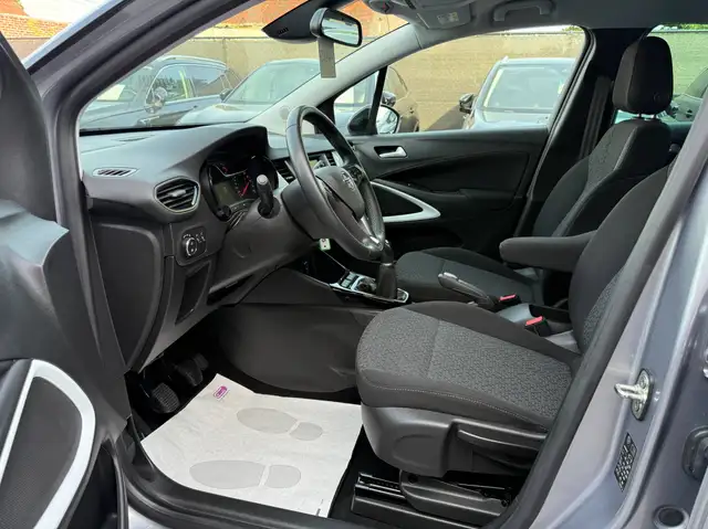 Opel Crossland view 13