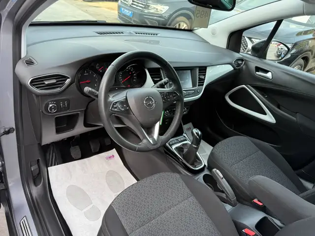 Opel Crossland view 14