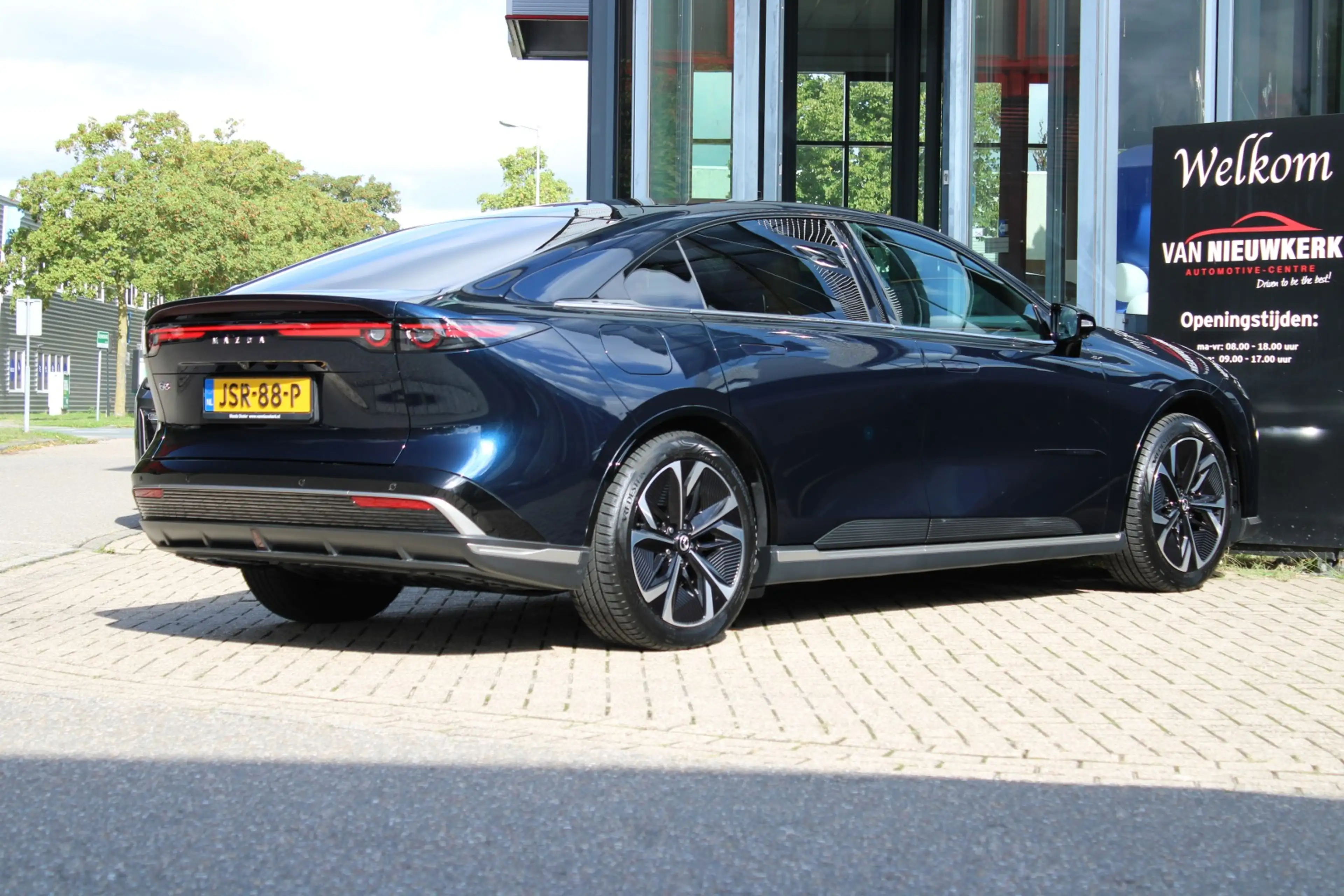 Mazda 6e 68,8kWh 258pk RWD Takumi Plus | 360 Camera | HUD | — photo 2