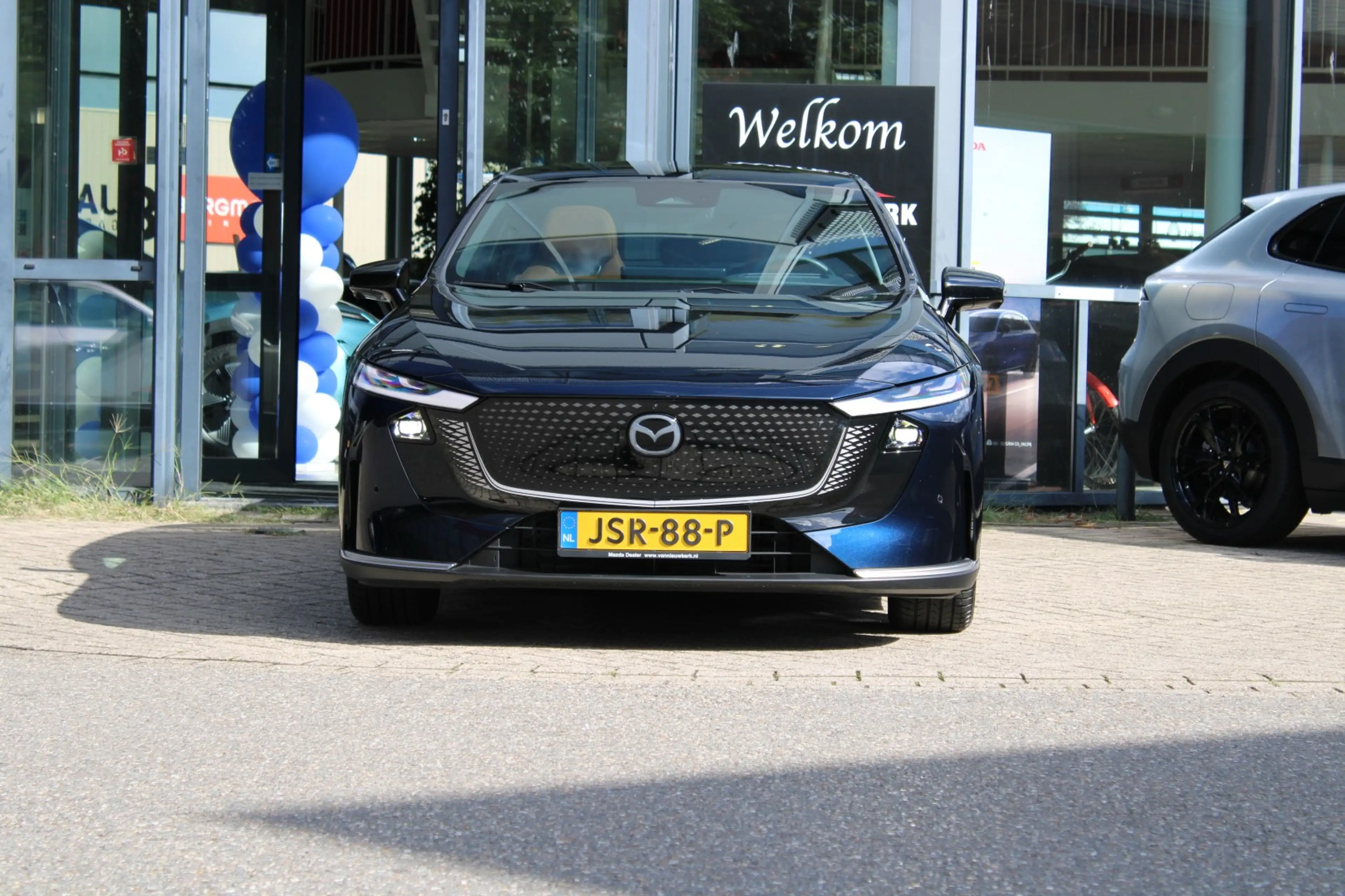 Mazda 6e 68,8kWh 258pk RWD Takumi Plus | 360 Camera | HUD | — photo 11