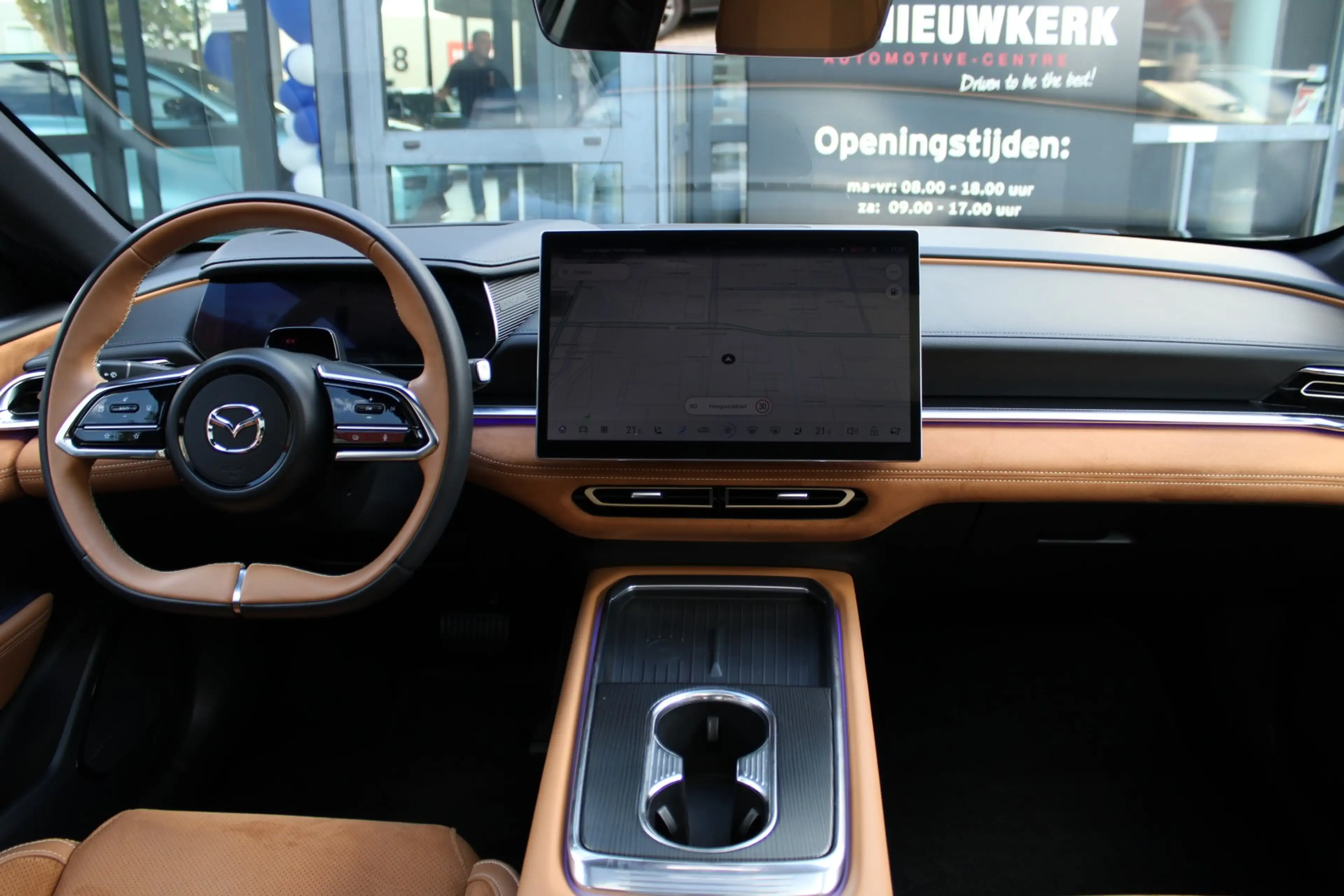 Mazda 6e 68,8kWh 258pk RWD Takumi Plus | 360 Camera | HUD | — photo 5