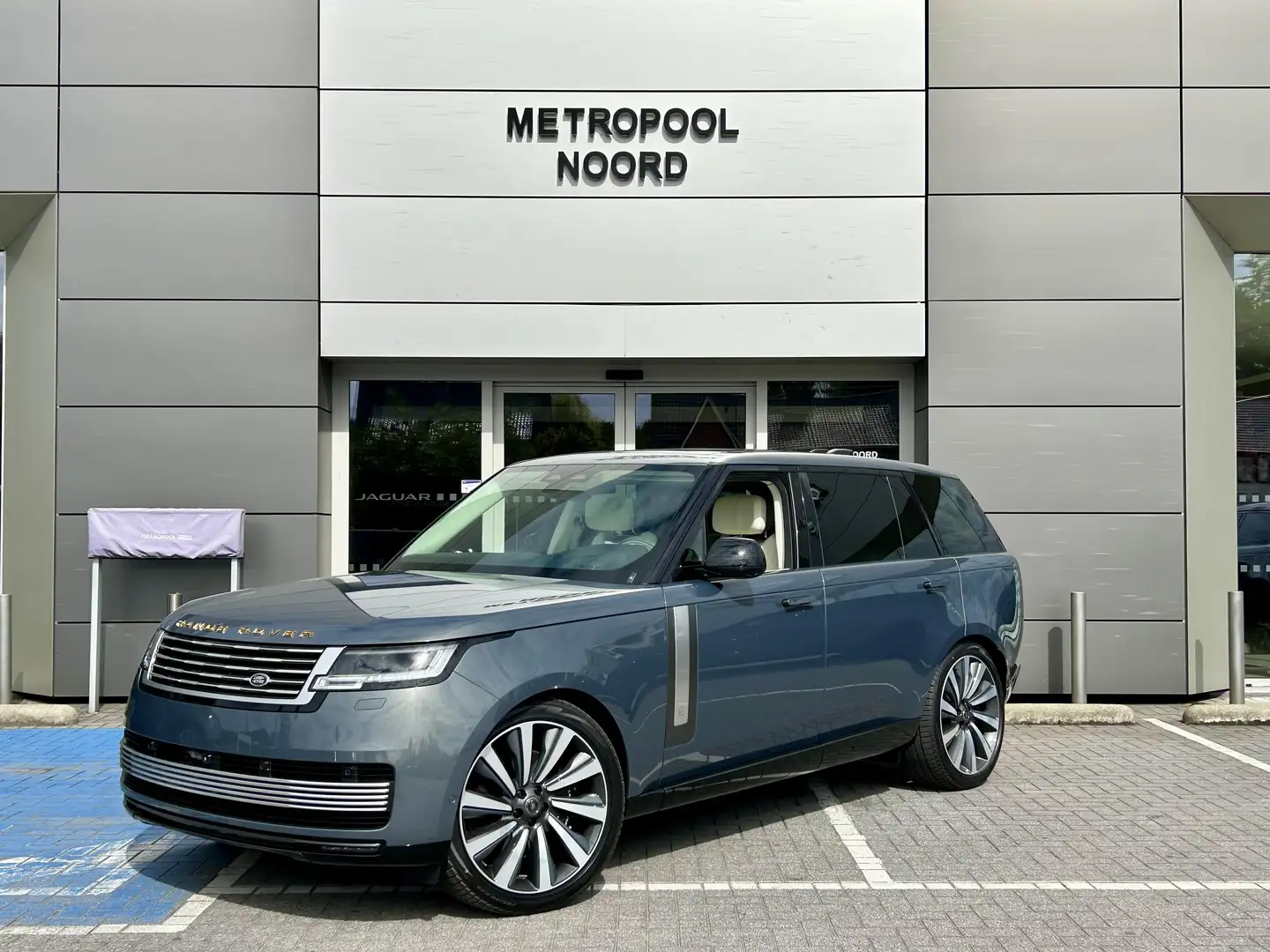 Land Rover Range Rover BESPOKE ONE OF ONE / ANTWERP EDITION / LWB P615 Blue - 1