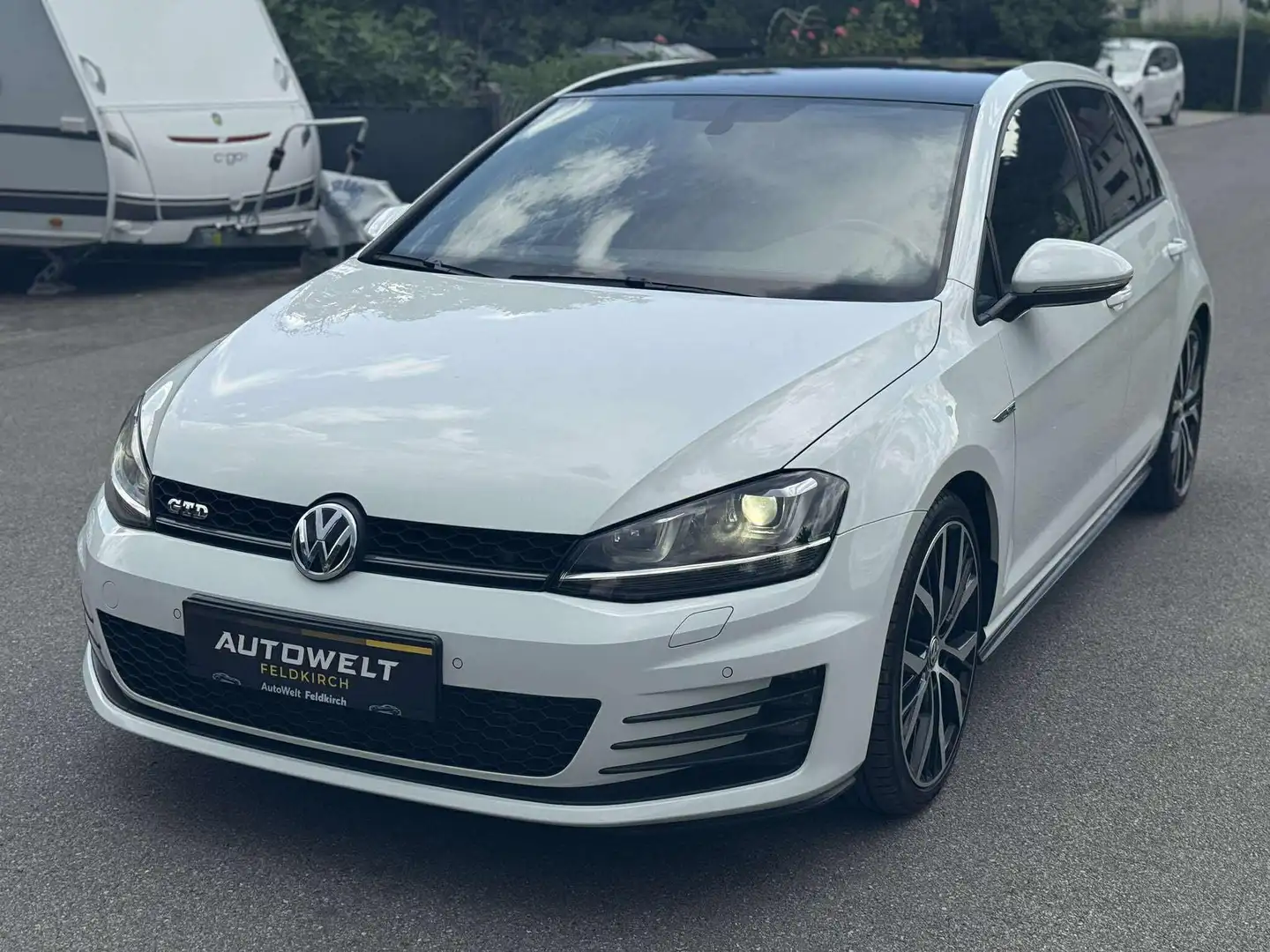 Volkswagen Golf GTD BMT Sport 184PS *SZH *NEU PICKERL 06/2026 Blanc - 2