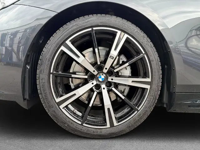 BMW I5 view 7