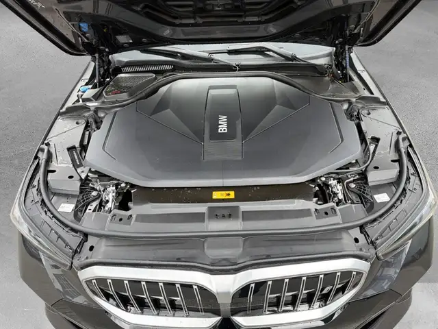 BMW I5 view 14