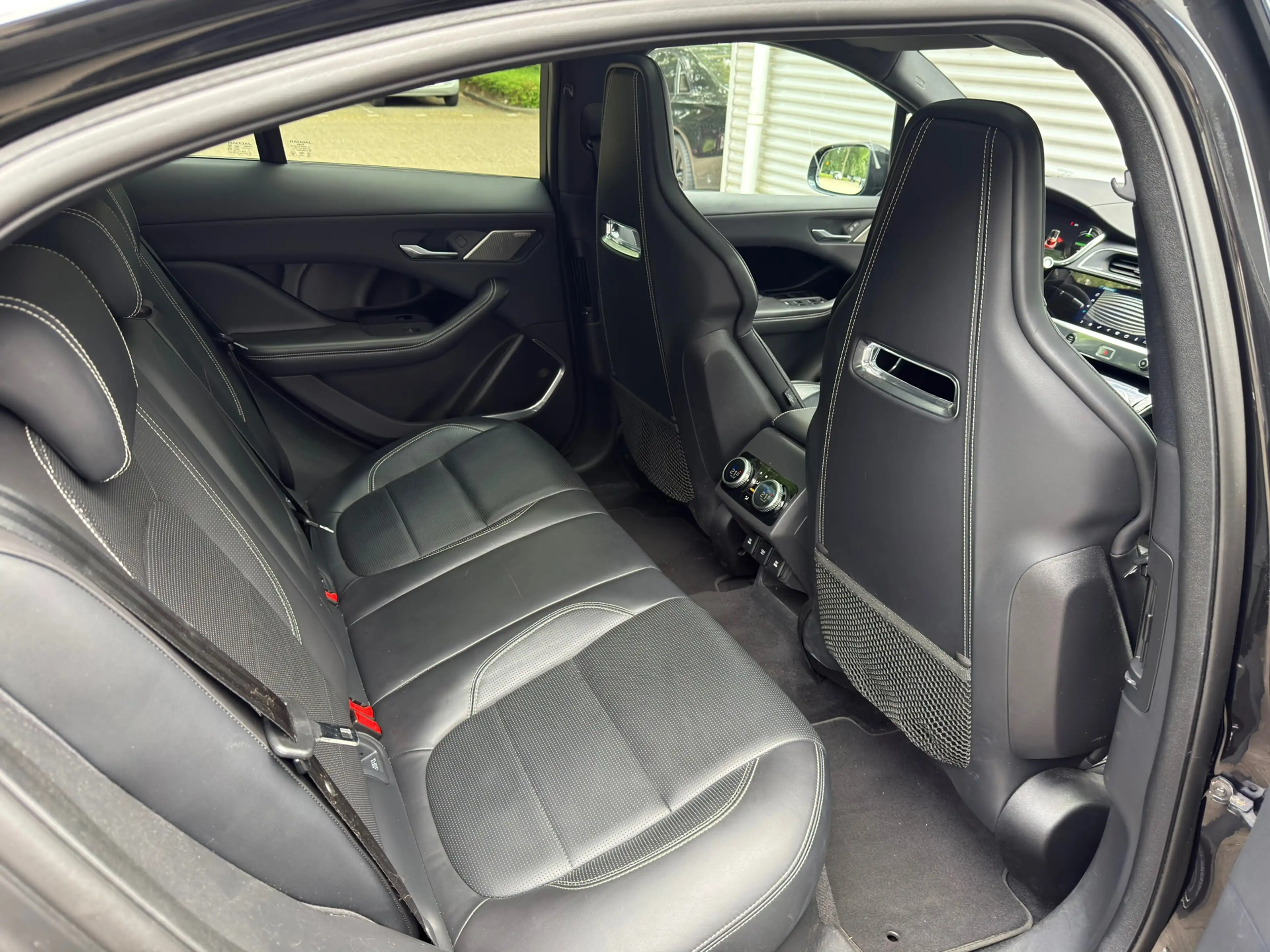 Jaguar I-Pace EV400 First Edition HSE 90 kWh l Performance Stoel — photo 13