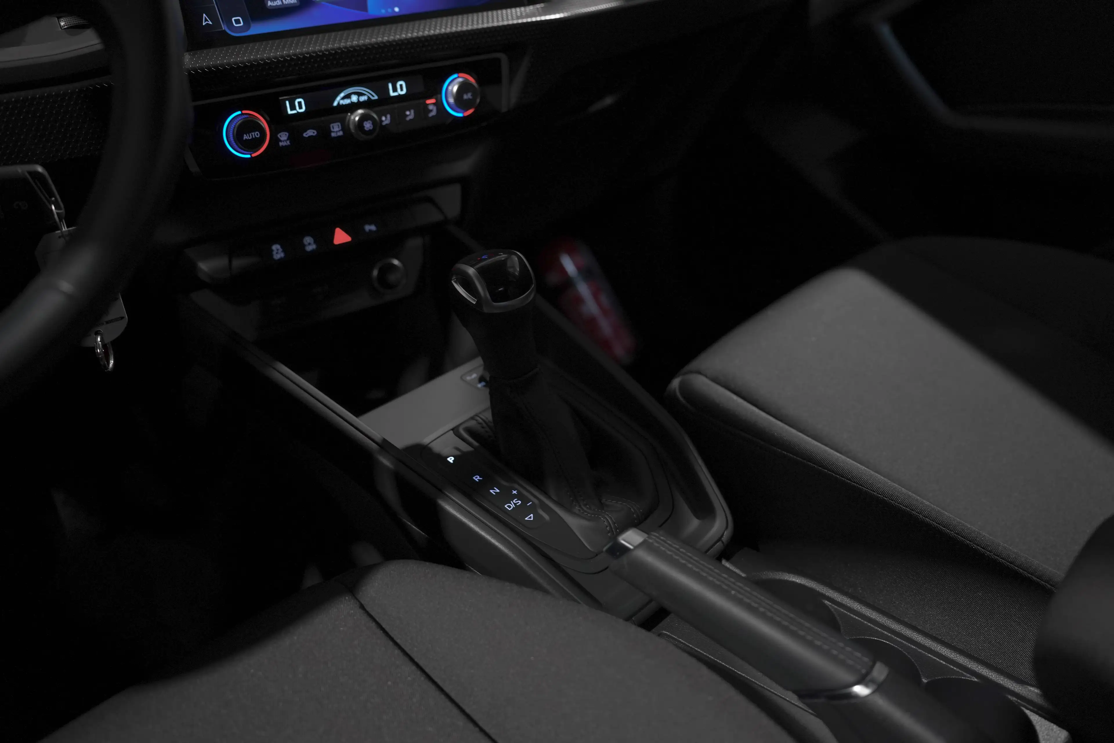 Audi A1 ✖️ 18' S-LINE | APPLE CARPLAY | BLACK PACK | TVA ✔️ — photo 11