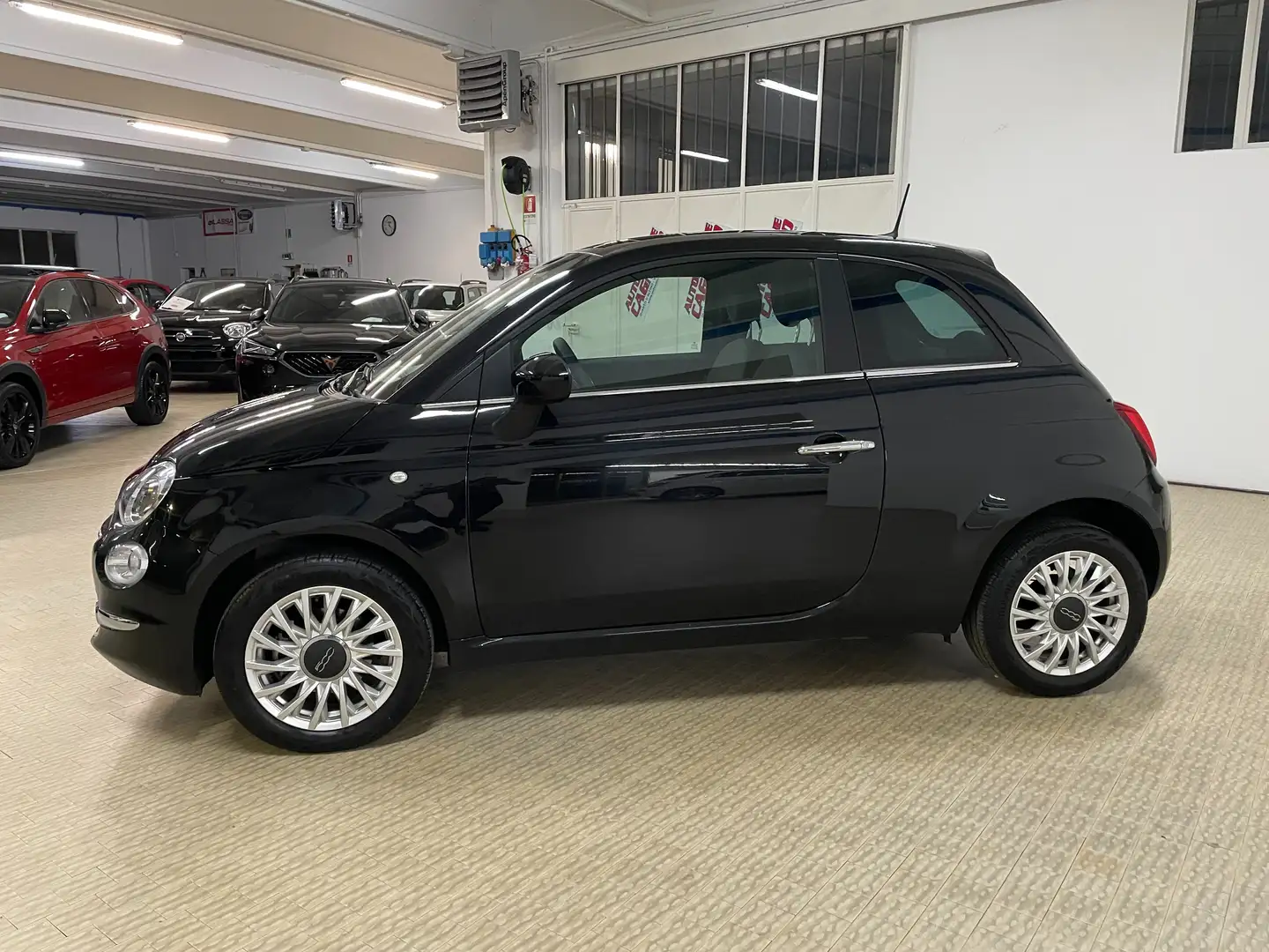 Fiat 500 1.0 hybrid Dolcevita 70cv Neopatentati Nero - 1