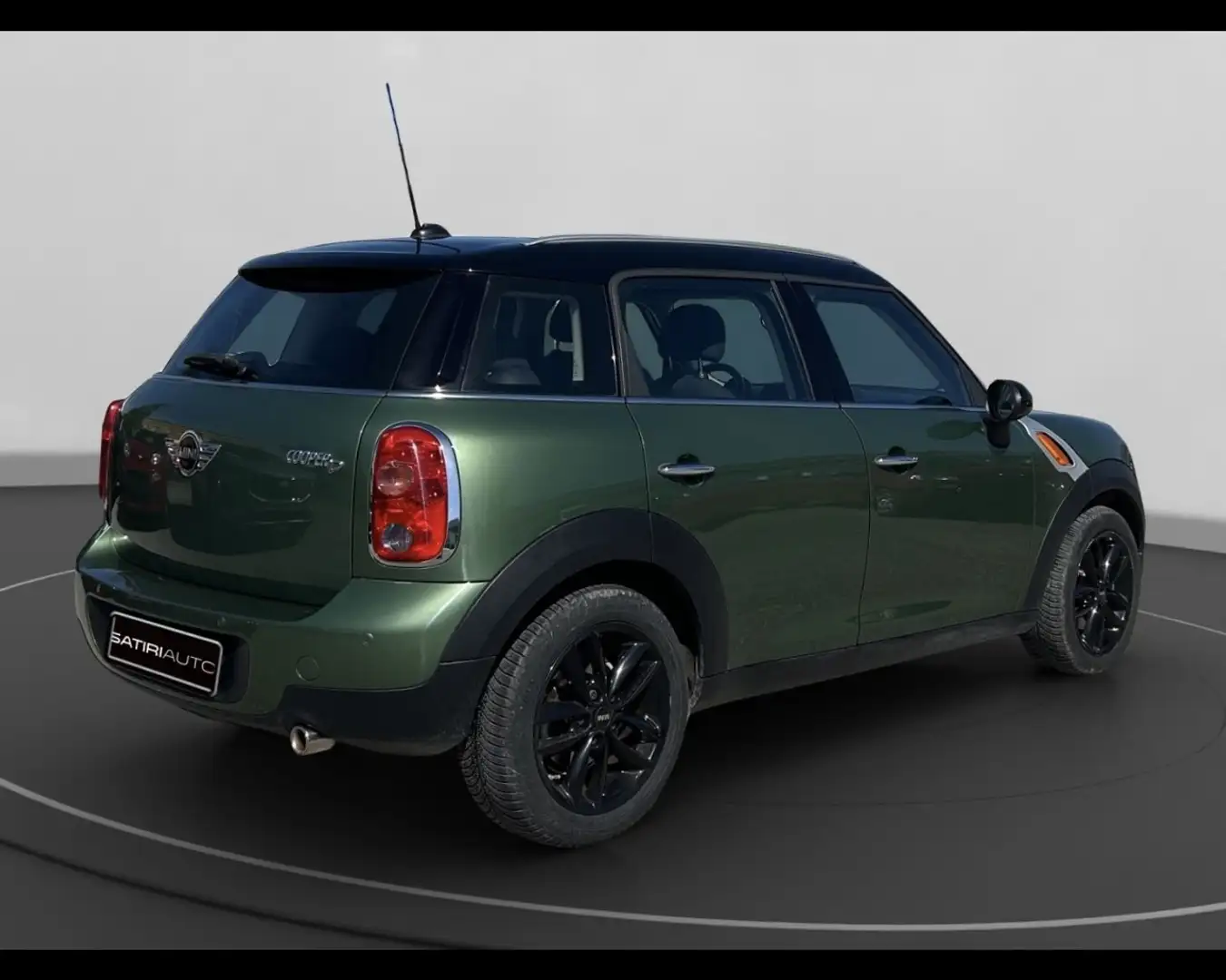 MINI Cooper D Countryman 2.0 Cooper D auto E6 Verde - 2