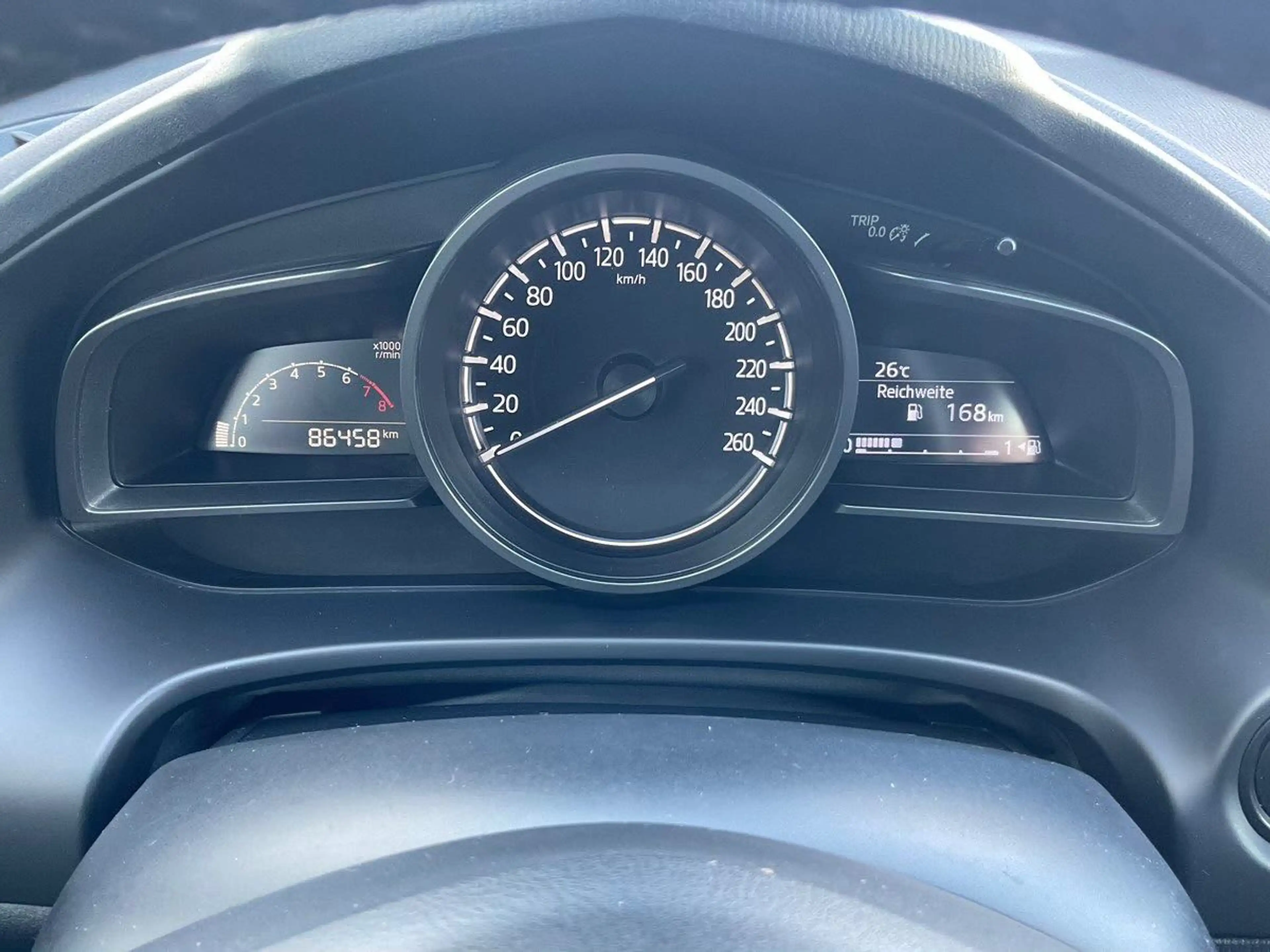 Mazda 3 Limosine — photo 11