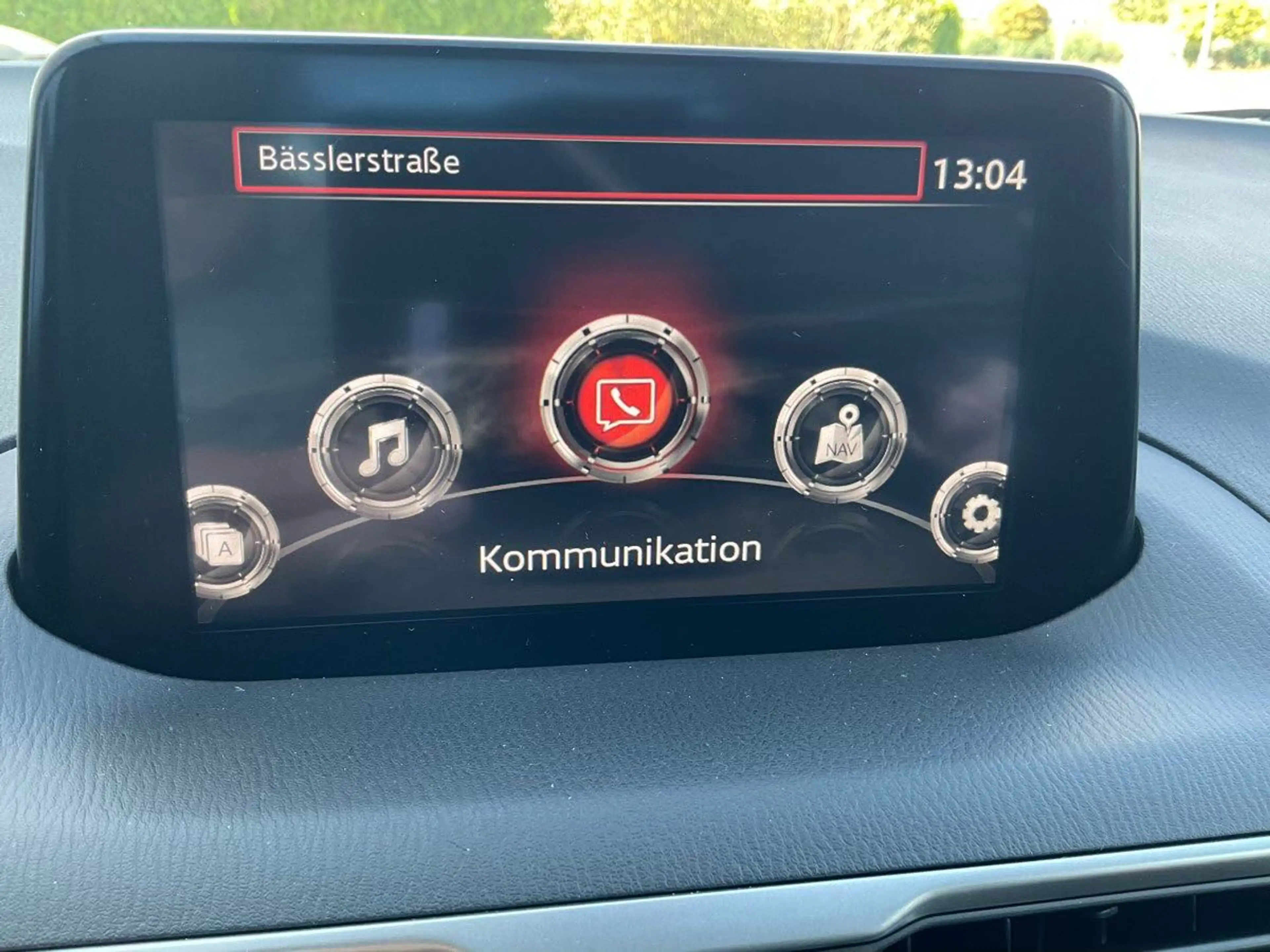 Mazda 3 Limosine — photo 13