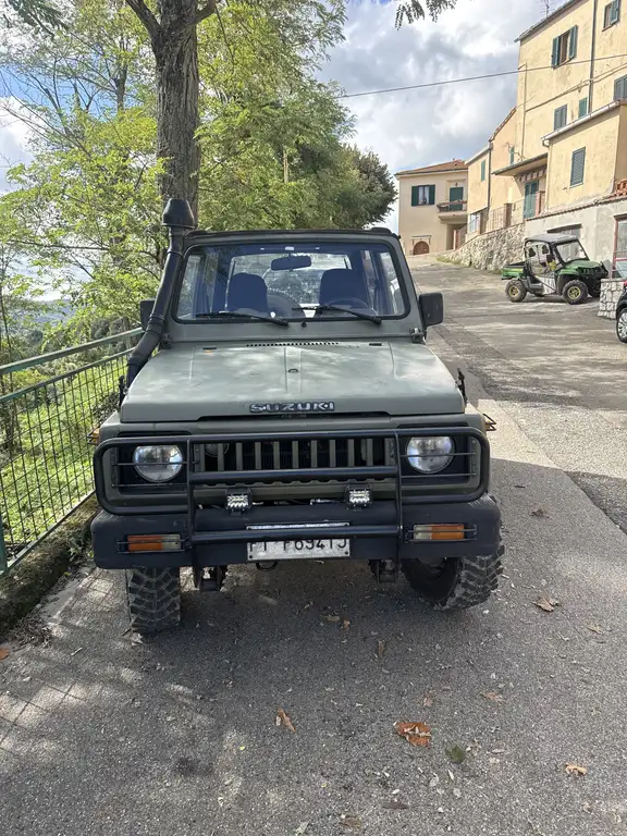Suzuki SJ 410 1995 из Европы — купить под ключ