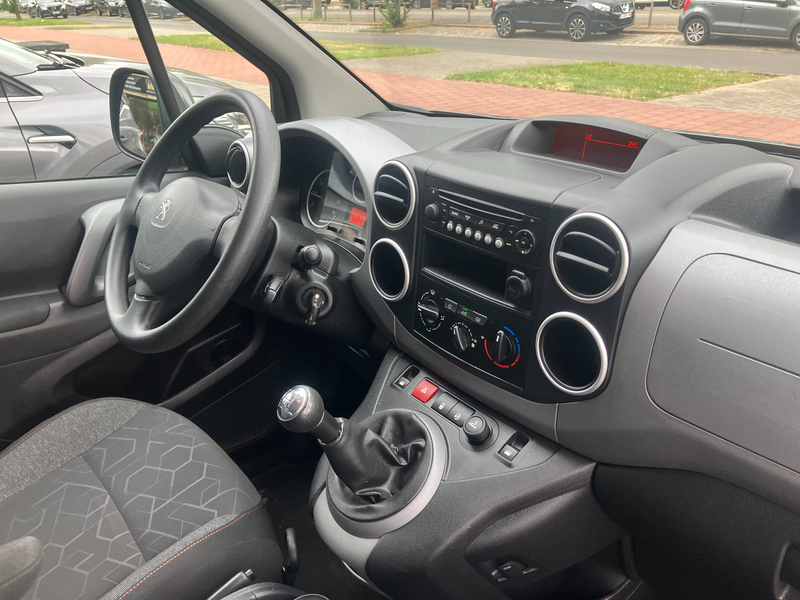 Peugeot Partner PEUGEOT PARTNER -BENZINE -110 PK -TOPSTAAT — photo 11