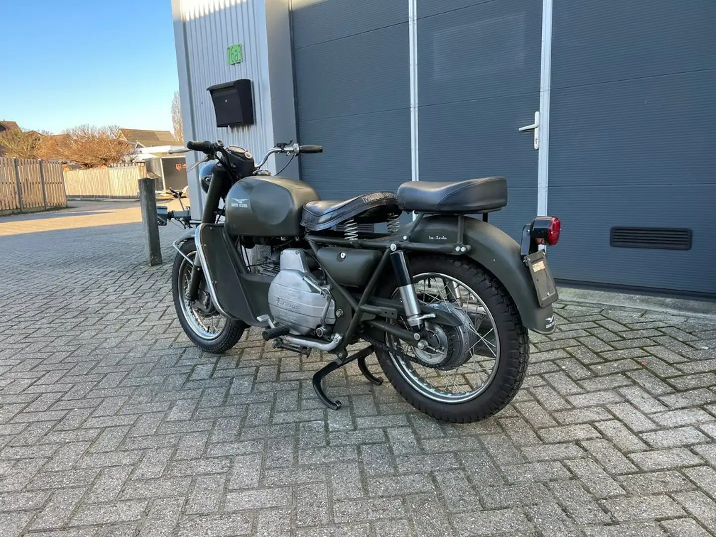 Moto Guzzi Nuovo Falcone - 2