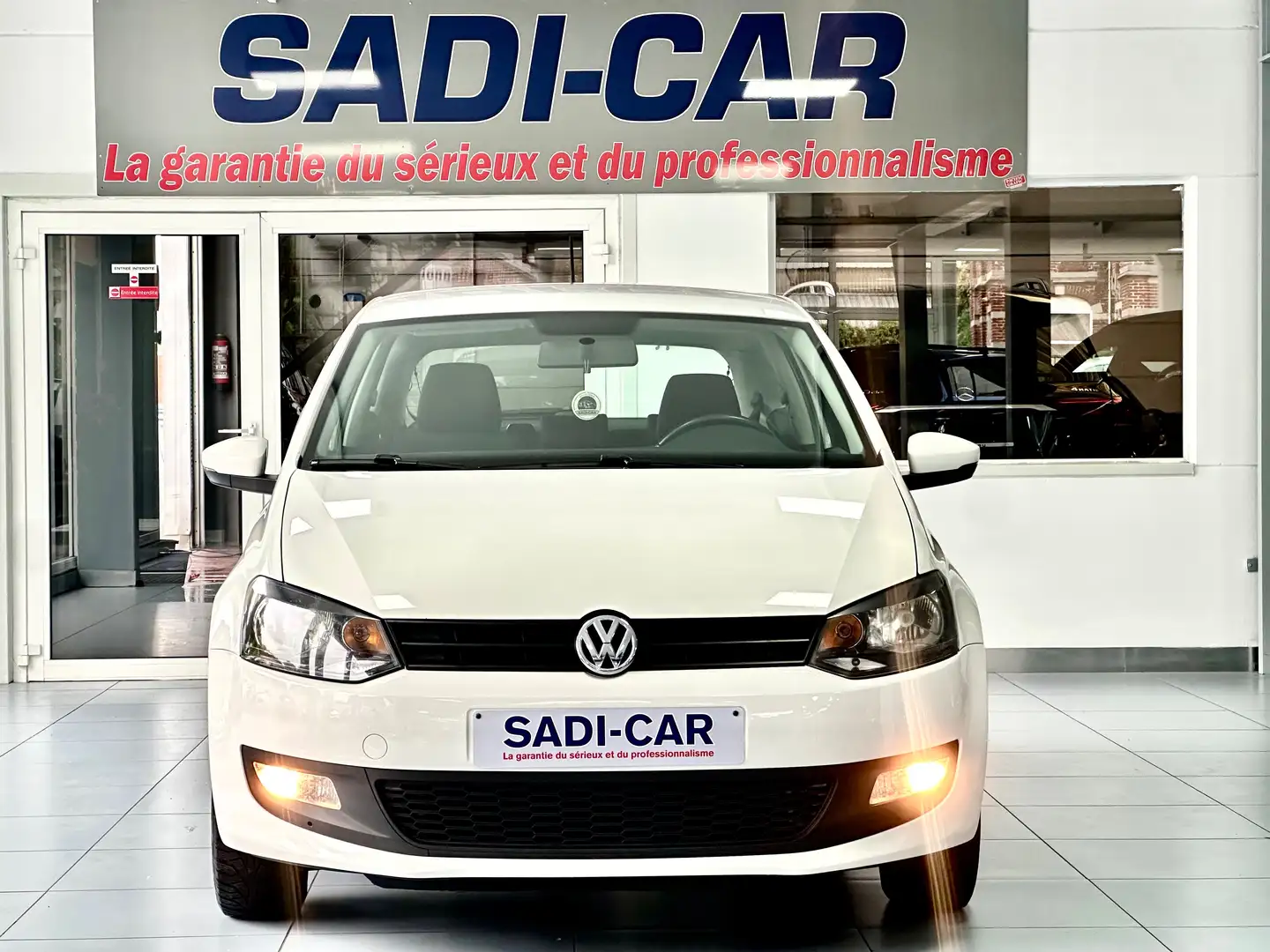 Volkswagen Polo 1.4i 85cv DSG - Comfortline - 2