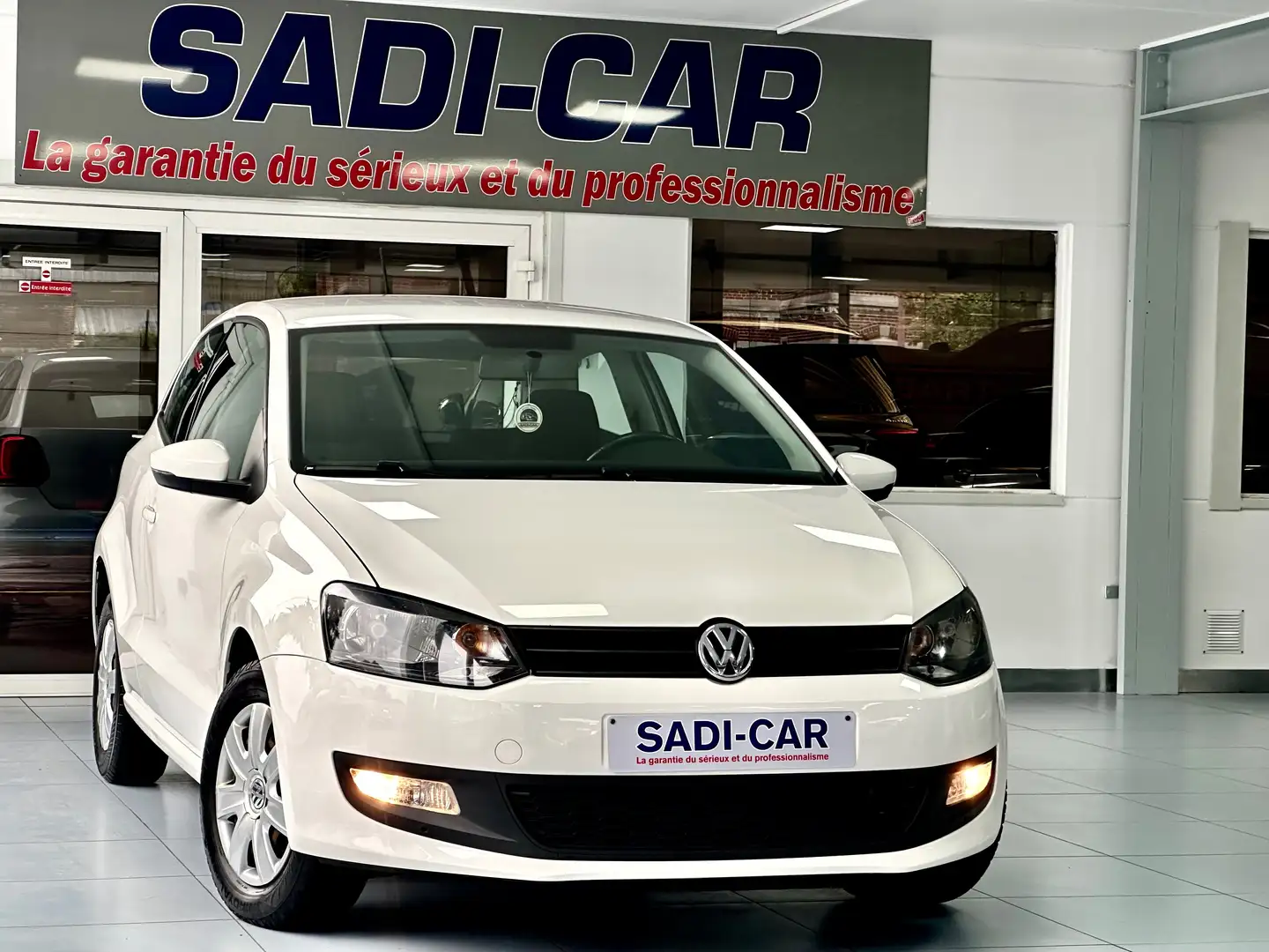 Volkswagen Polo 1.4i 85cv DSG - Comfortline - 1