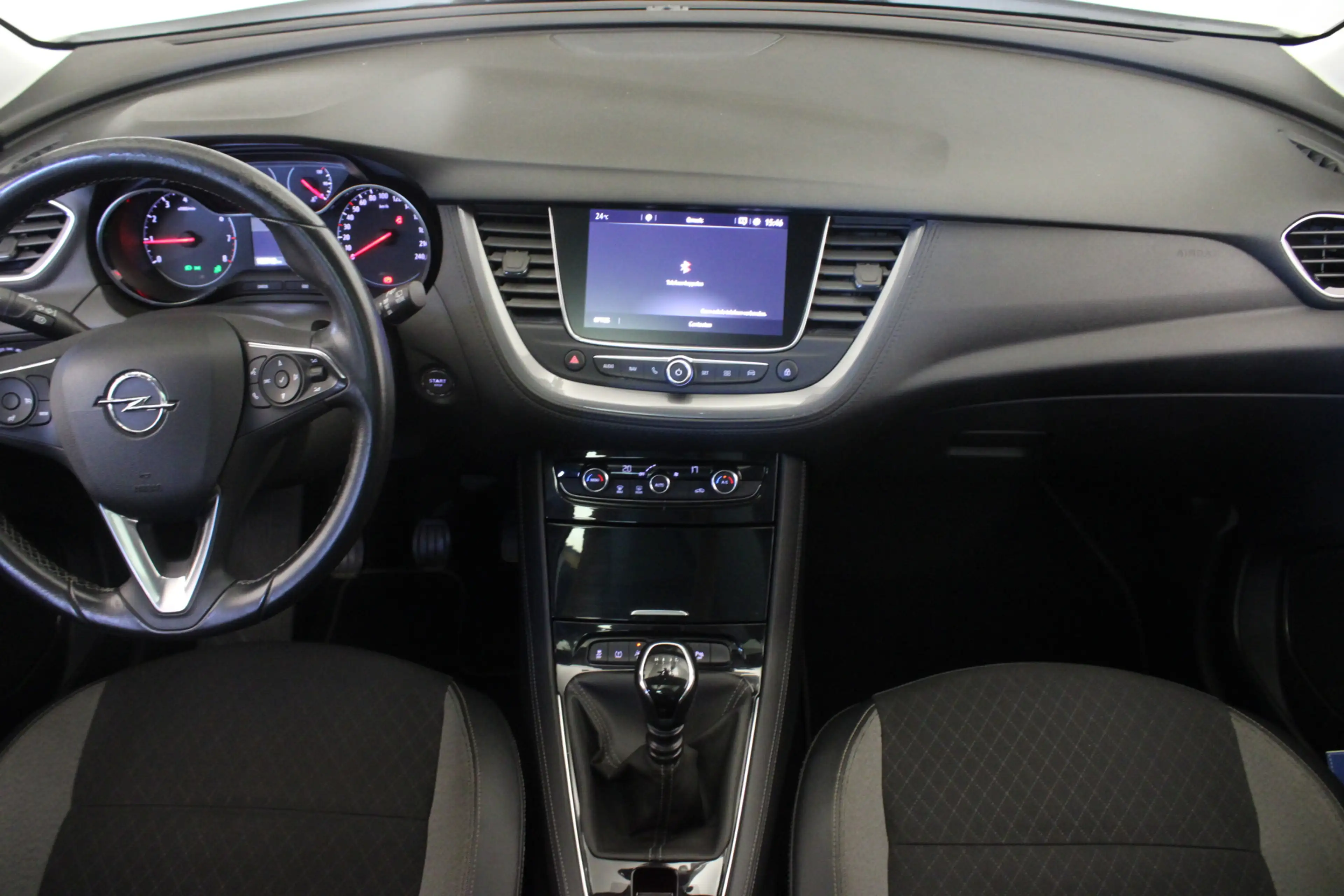Opel Grandland X 1.2 Turbo Online Edition |Pano| — photo 13