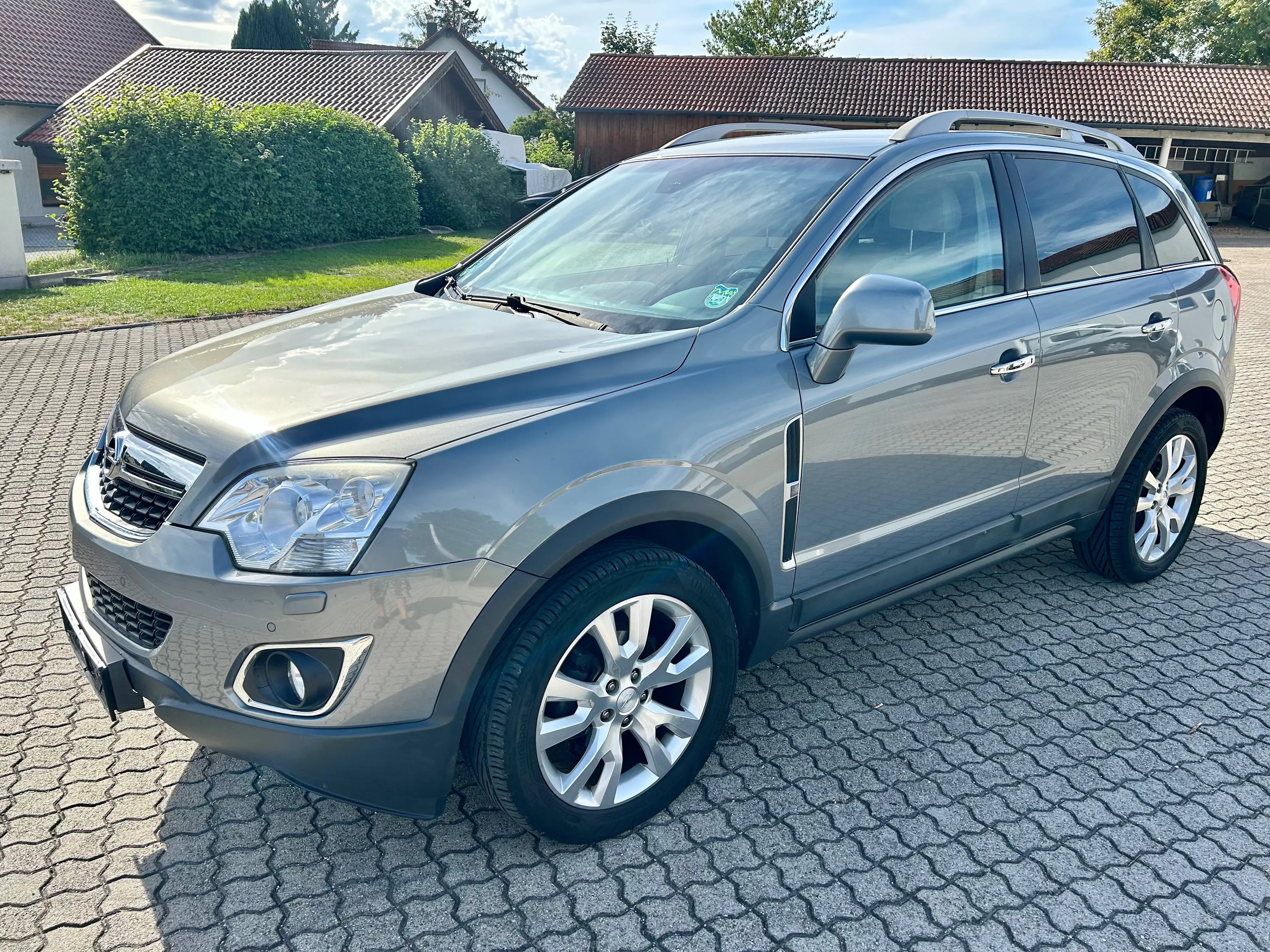 Opel Antara Cosmo 4x4 *AHK*Leder*PDC*Alu*Xenon* — photo 5