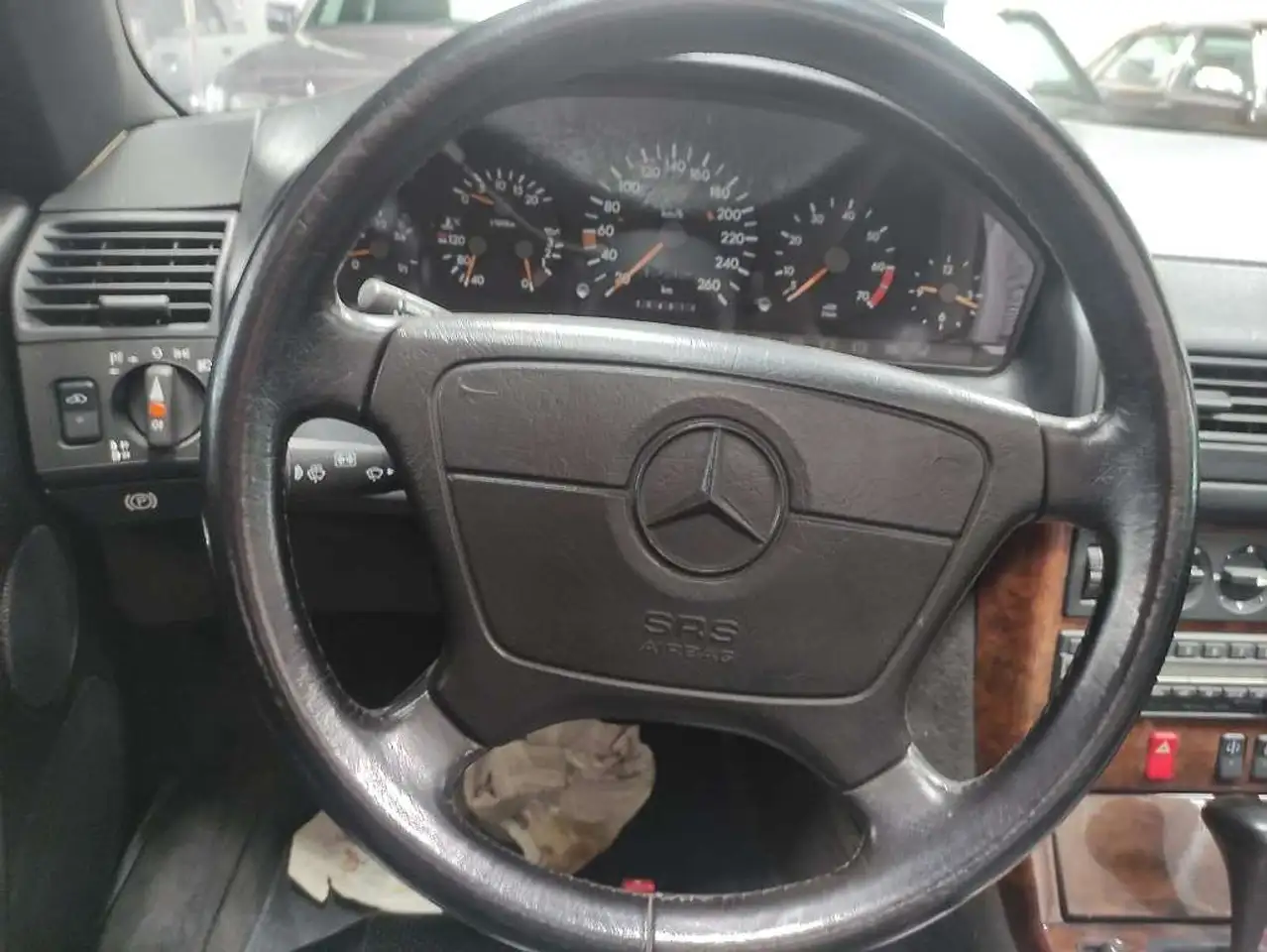 Mercedes-Benz 500 SL Aut.Kat Hardtop, foto 7