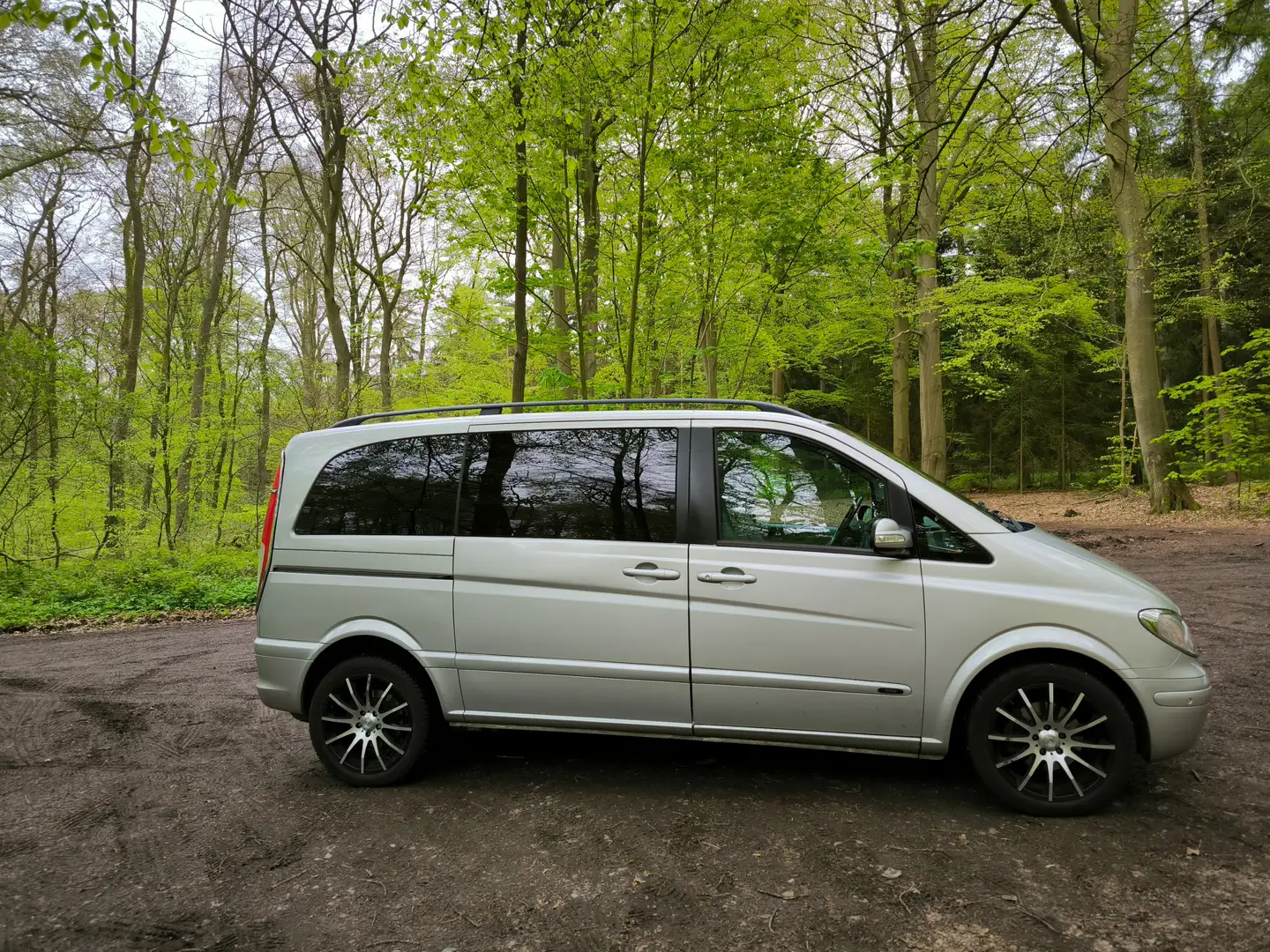 Mercedes-Benz Viano Viano 2.2 CDI kompakt Automatik Trend Gümüş rengi - 2