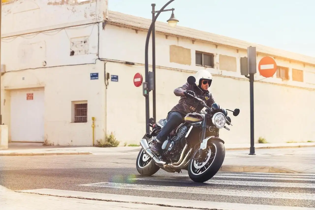Kawasaki Z 900 RS