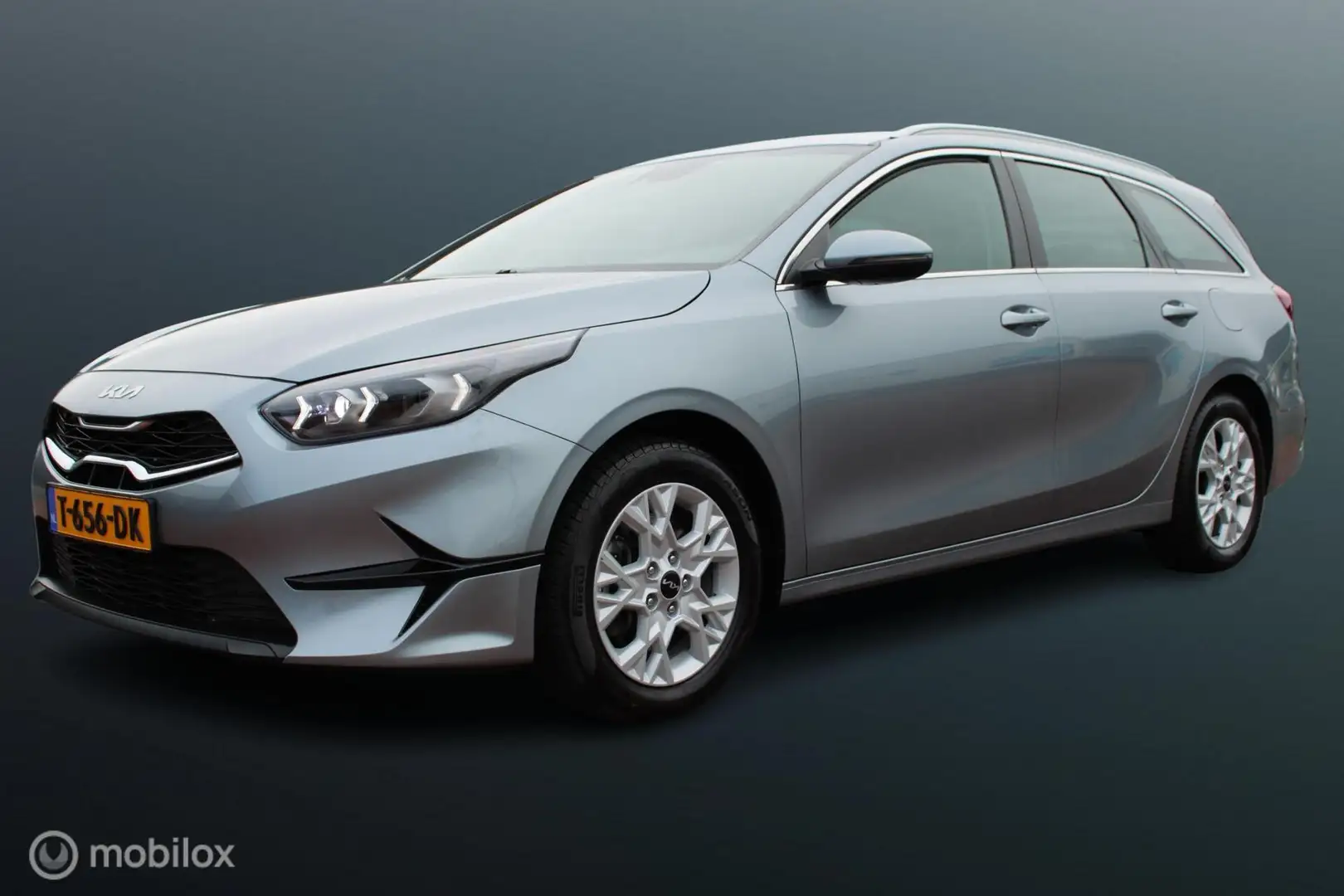 Kia Ceed SW / cee'd SW Sportswagon 1.5 T-GDi 160 PK 4 cilinder DynamicLin Grau - 1