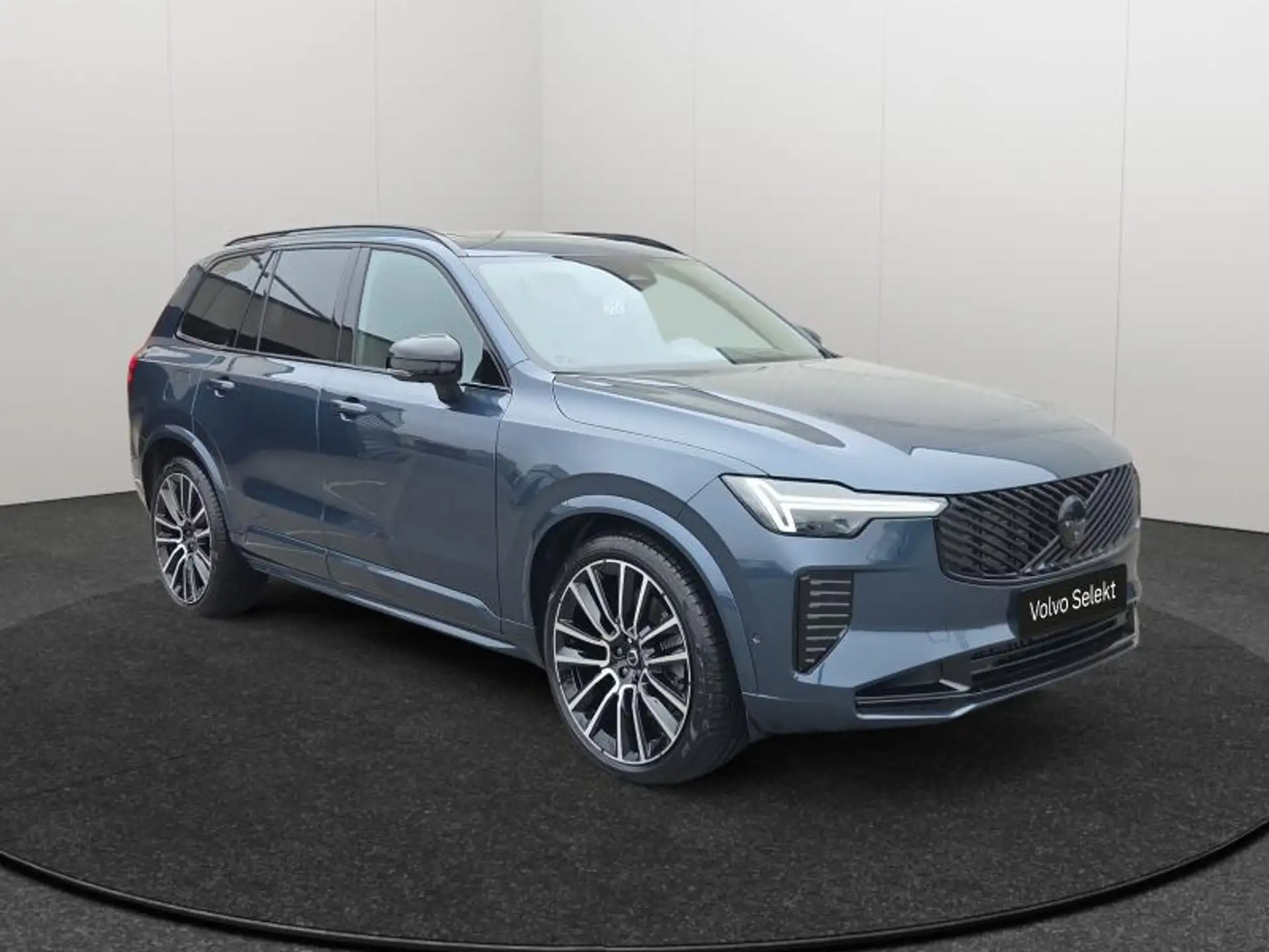 Volvo XC90 XC90 Plug-in Hybrid 2026 실버 사진 7