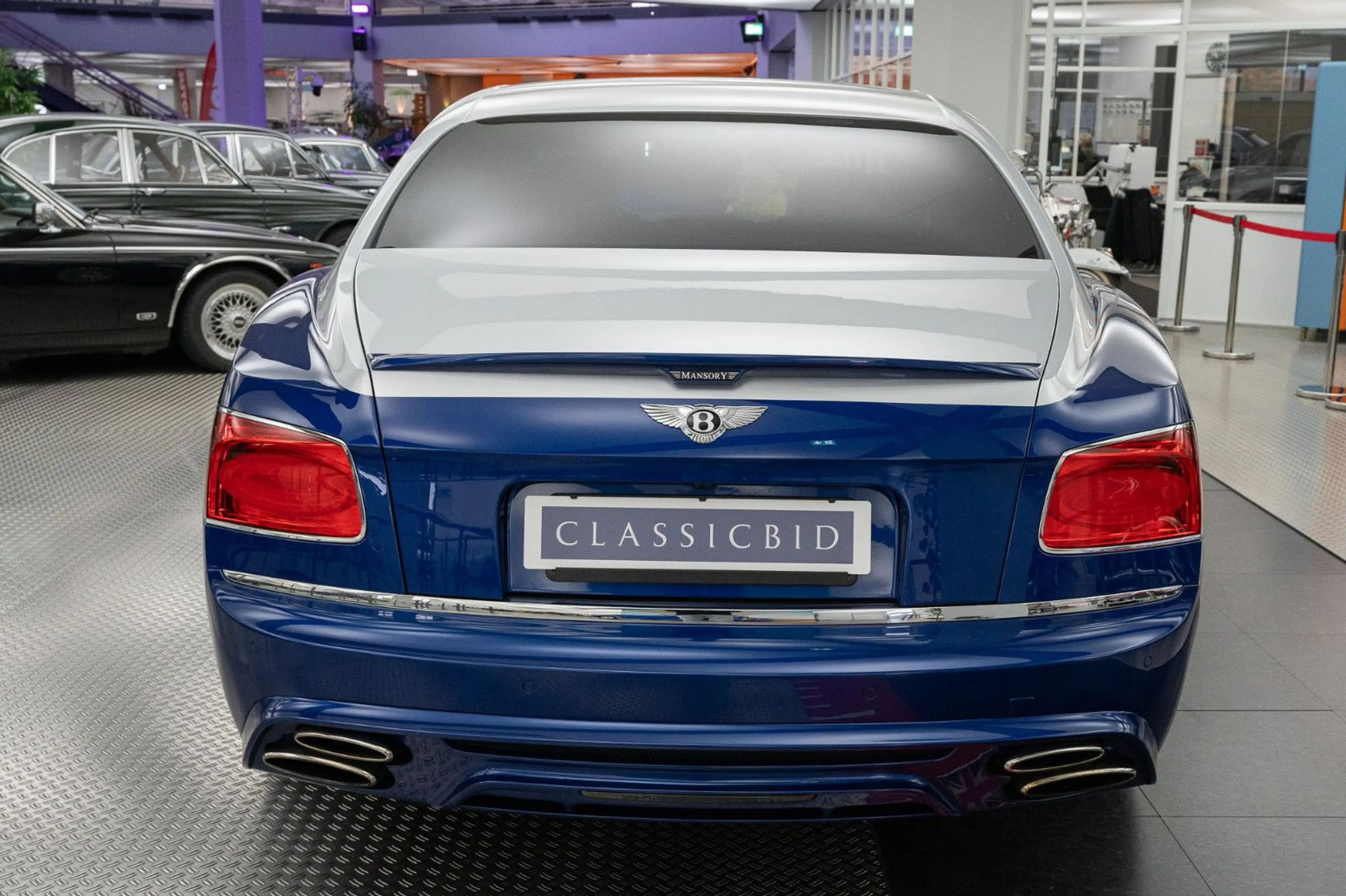 Bentley Flying Spur 6.0 W12 S Autom. — photo 6