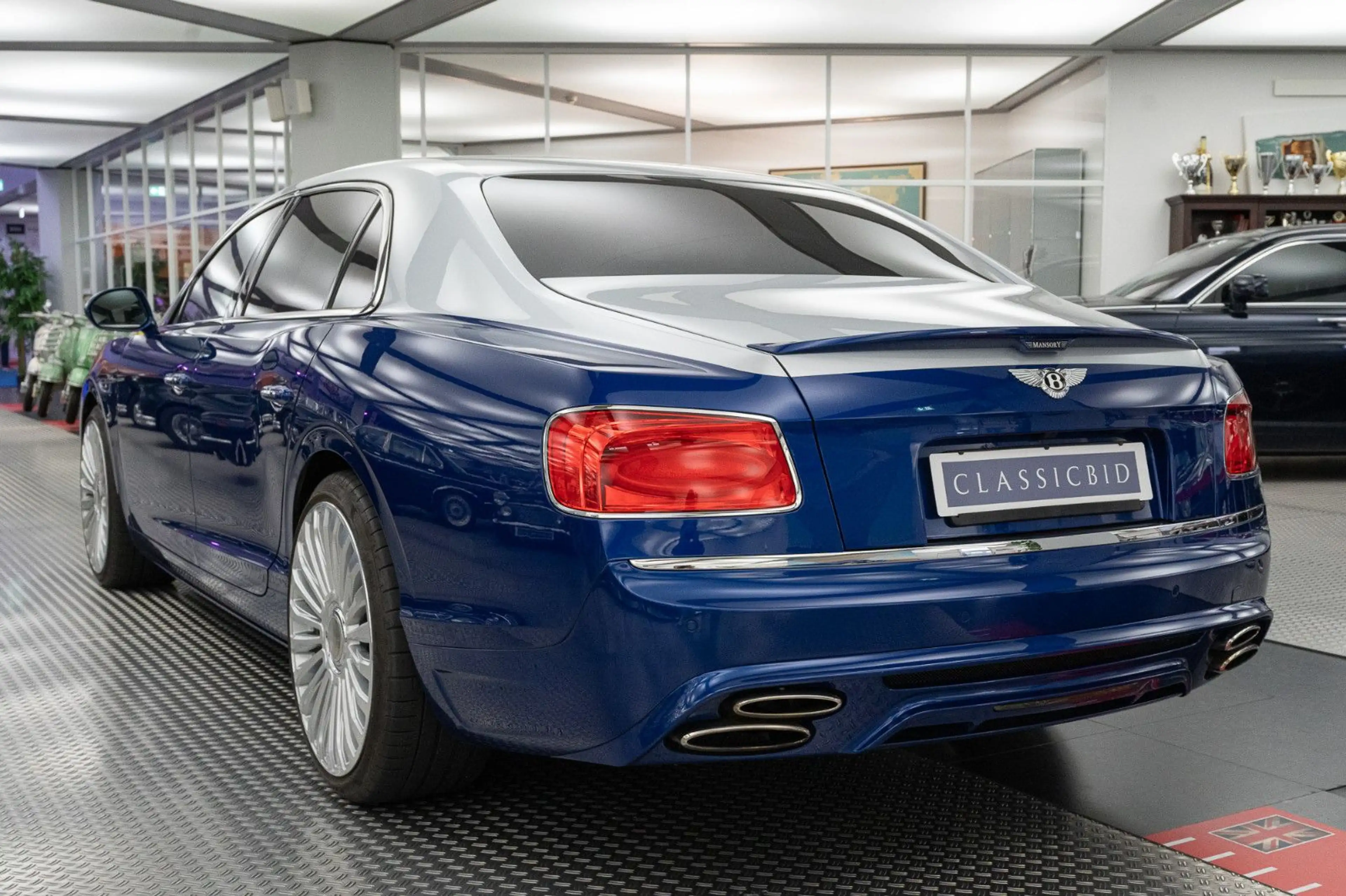 Bentley Flying Spur 6.0 W12 S Autom. — photo 7