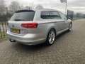 Volkswagen Passat Variant 1.6 TDI Highline | Airco | Trekhaak | Adaptive cru Grijs - thumbnail 4