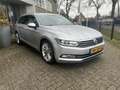Volkswagen Passat Variant 1.6 TDI Highline | Airco | Trekhaak | Adaptive cru Grijs - thumbnail 2