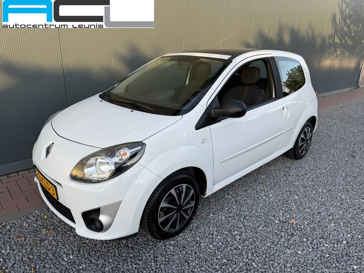 Renault Twingo 1.2 Dynamique Panoramadak 3-drs Wit - 1