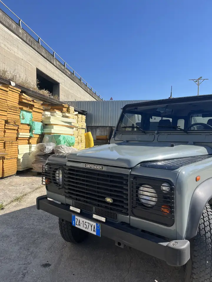 Land Rover Defender 90 2.5 TDI HT, foto 1