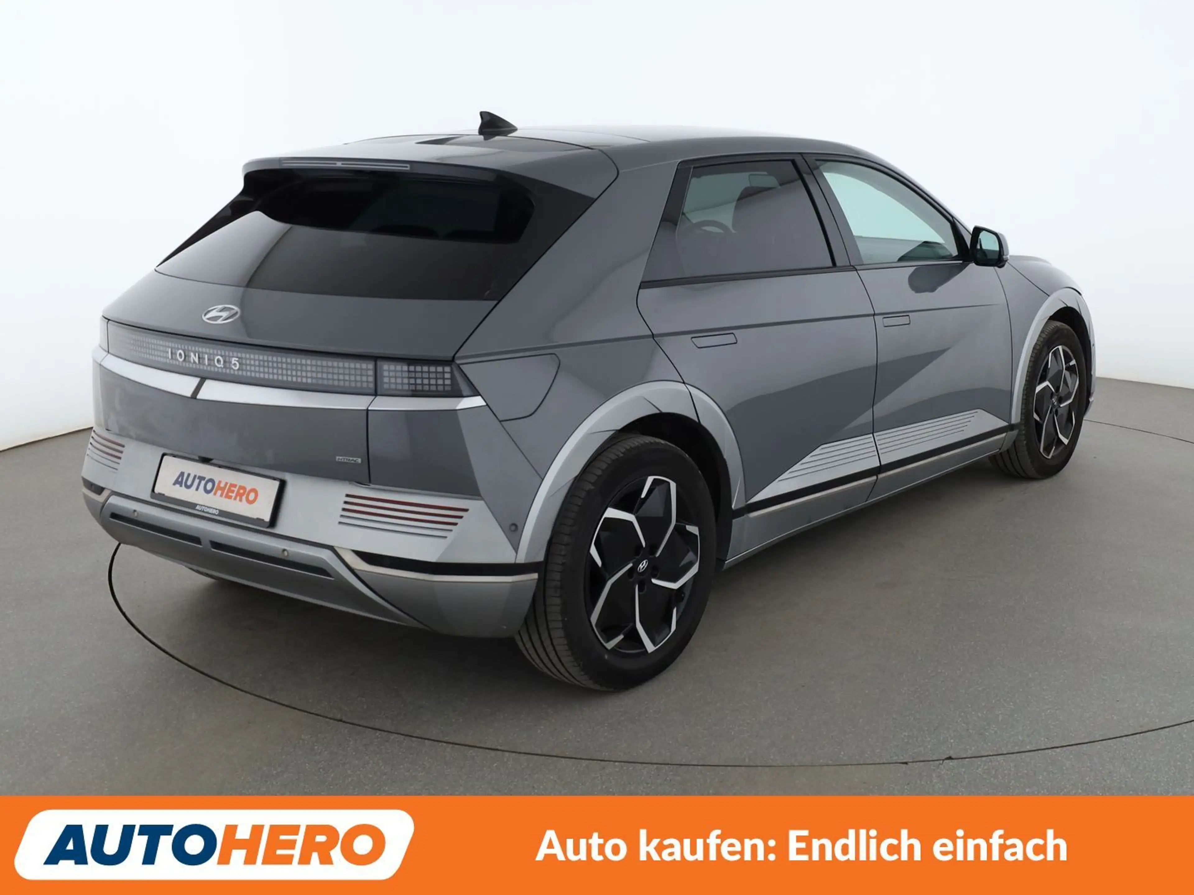 Hyundai IONIQ 5 electric drive 239 kW Uniq 4WD *NAVI*VC*HUD*ACC* — photo 6