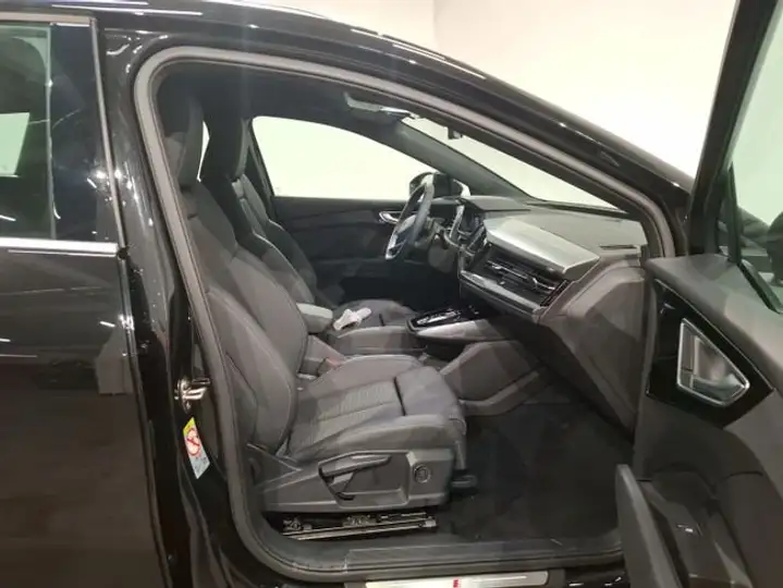 Audi Q4 2026, foto 5